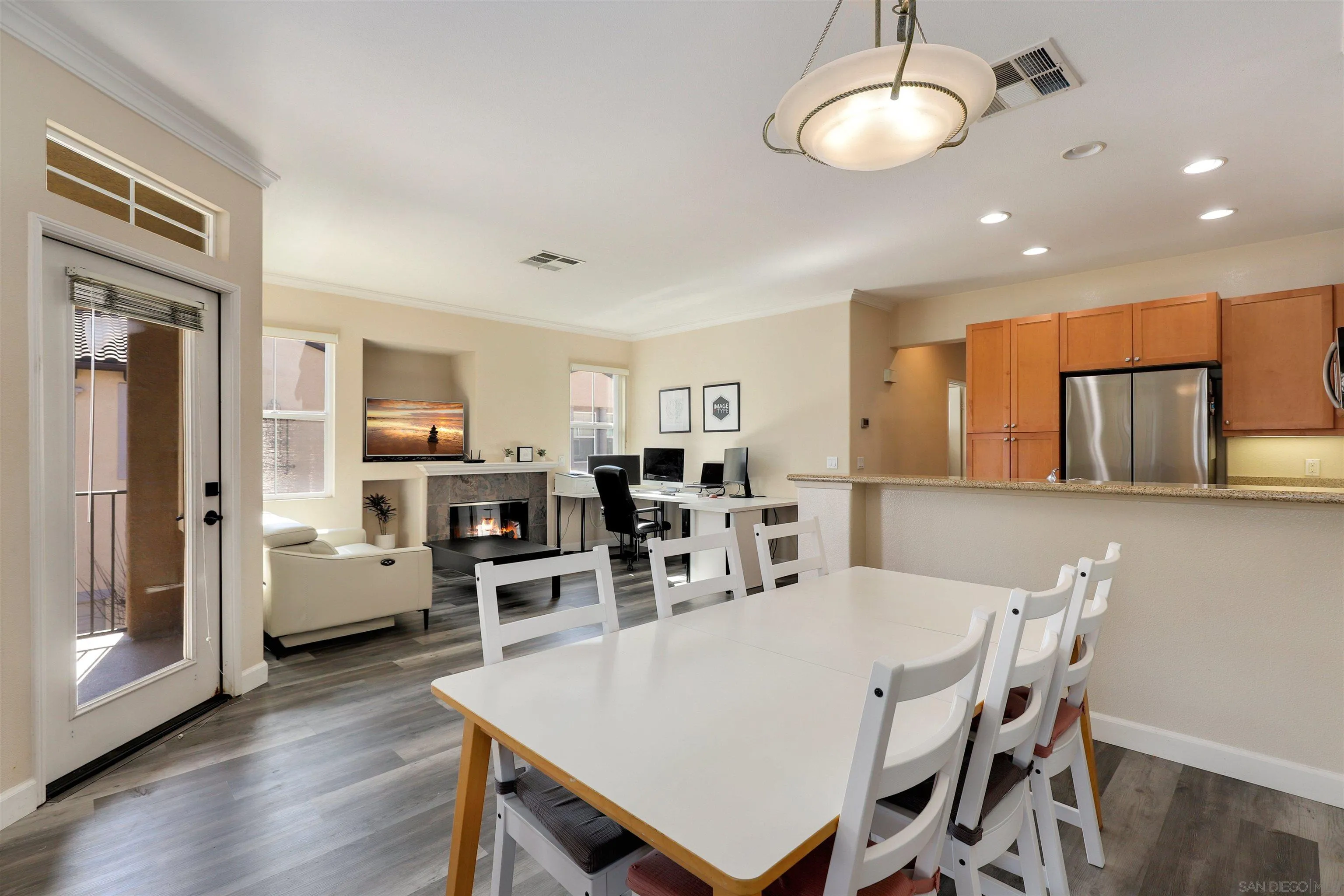 https://cdn.realtyfeed.com/cdn/127/240004290/3d895c5f70ab123b4e417b13c04ecd65.webp