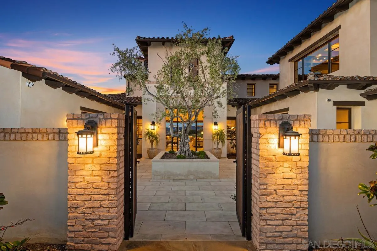 https://cdn.realtyfeed.com/cdn/127/240004341/de605271d2b3d11c9cc2f187939ce594.webp