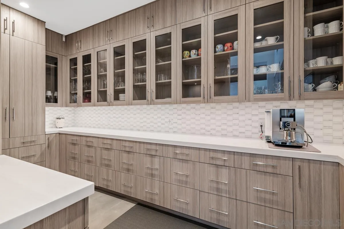 https://cdn.realtyfeed.com/cdn/127/240004341/f559f891944306e6e98fc61cbe5ea66f.webp
