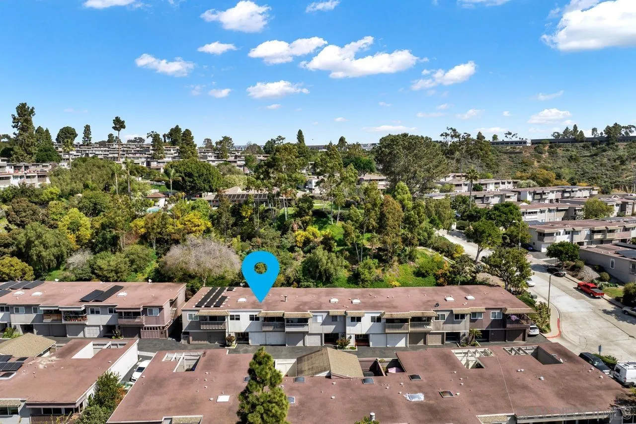 Photo #2: 240004451 Listing 