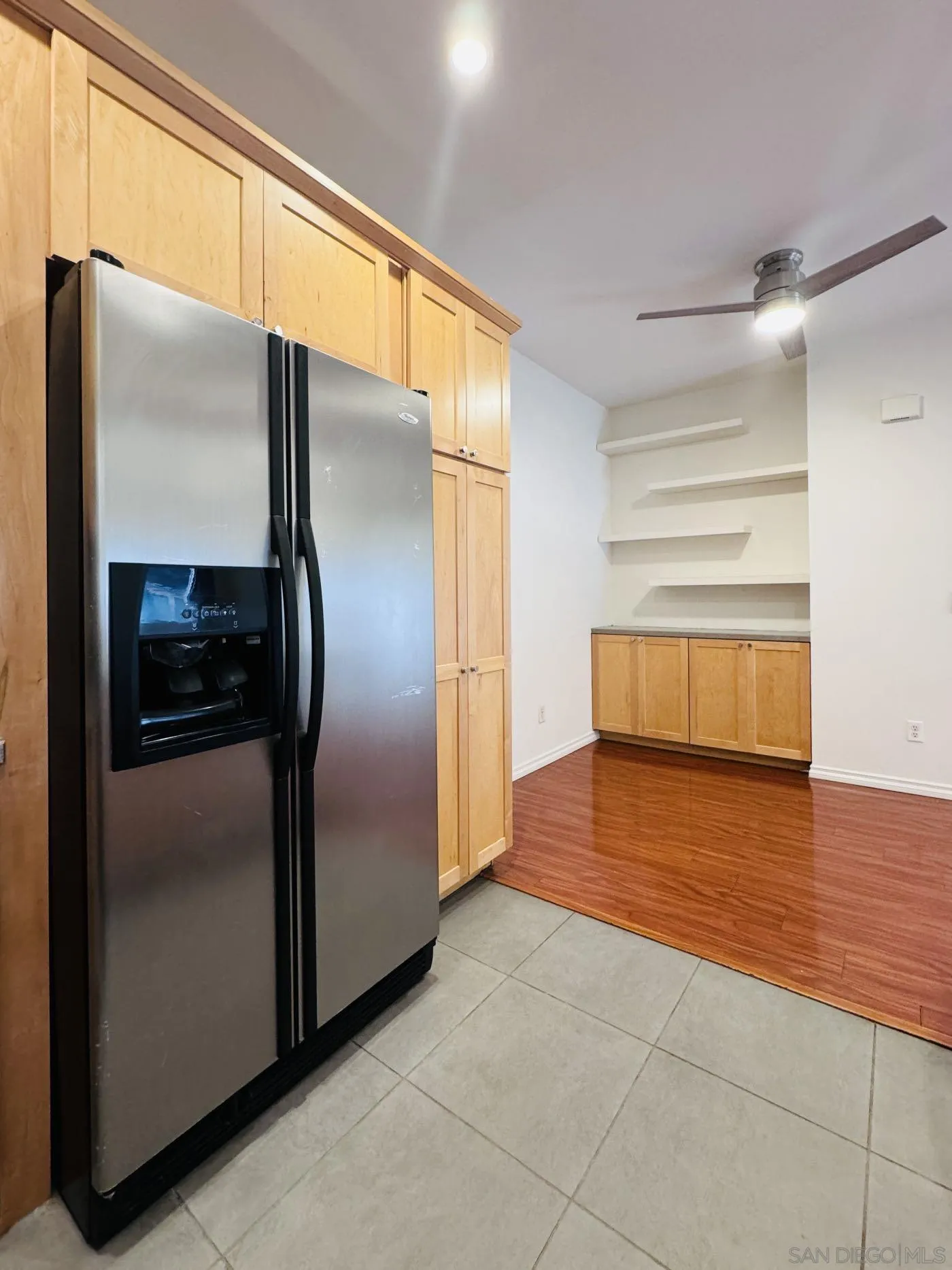 Photo #3: 240004474 Listing 