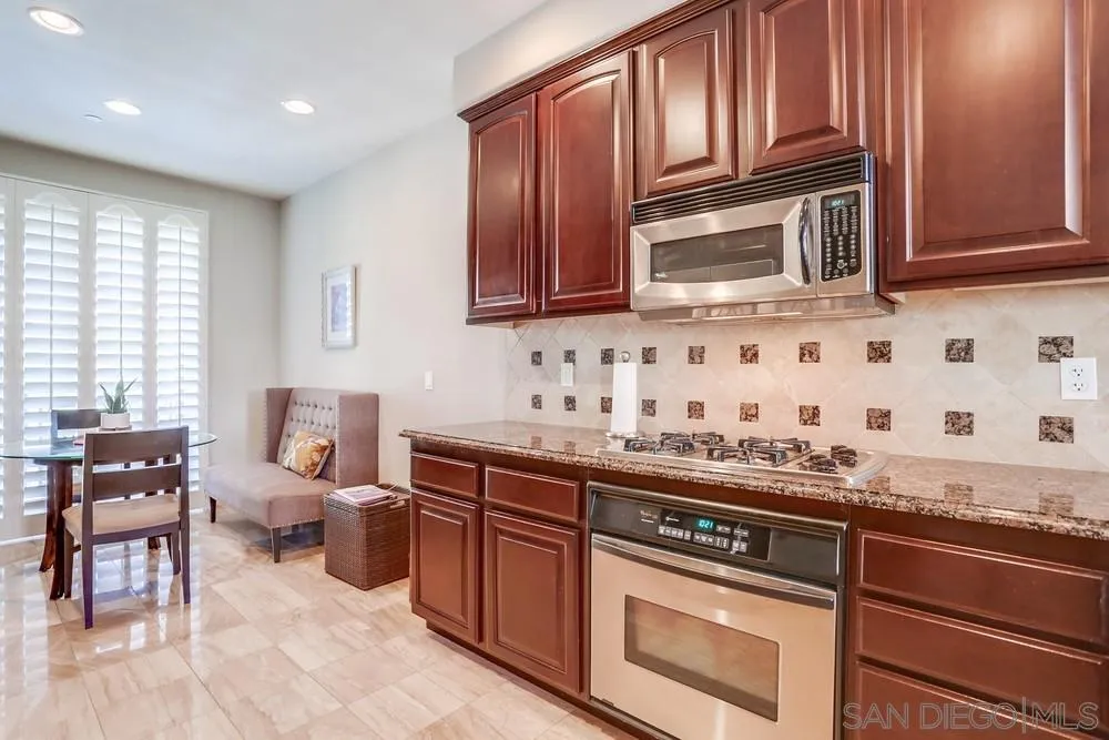 https://cdn.realtyfeed.com/cdn/127/240004505/76f9ba072c71631215b82dcbdc905ade.webp