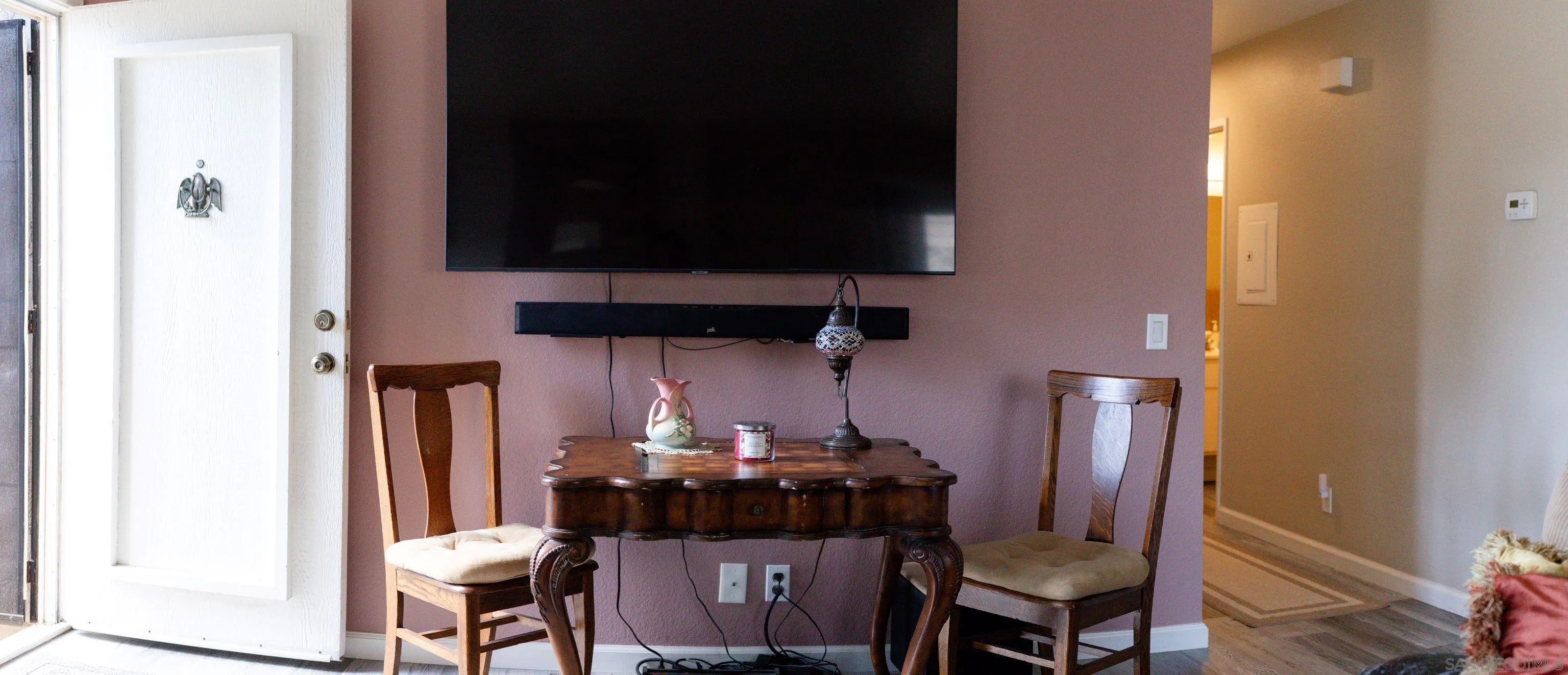 Photo #3: 240004751 Listing 