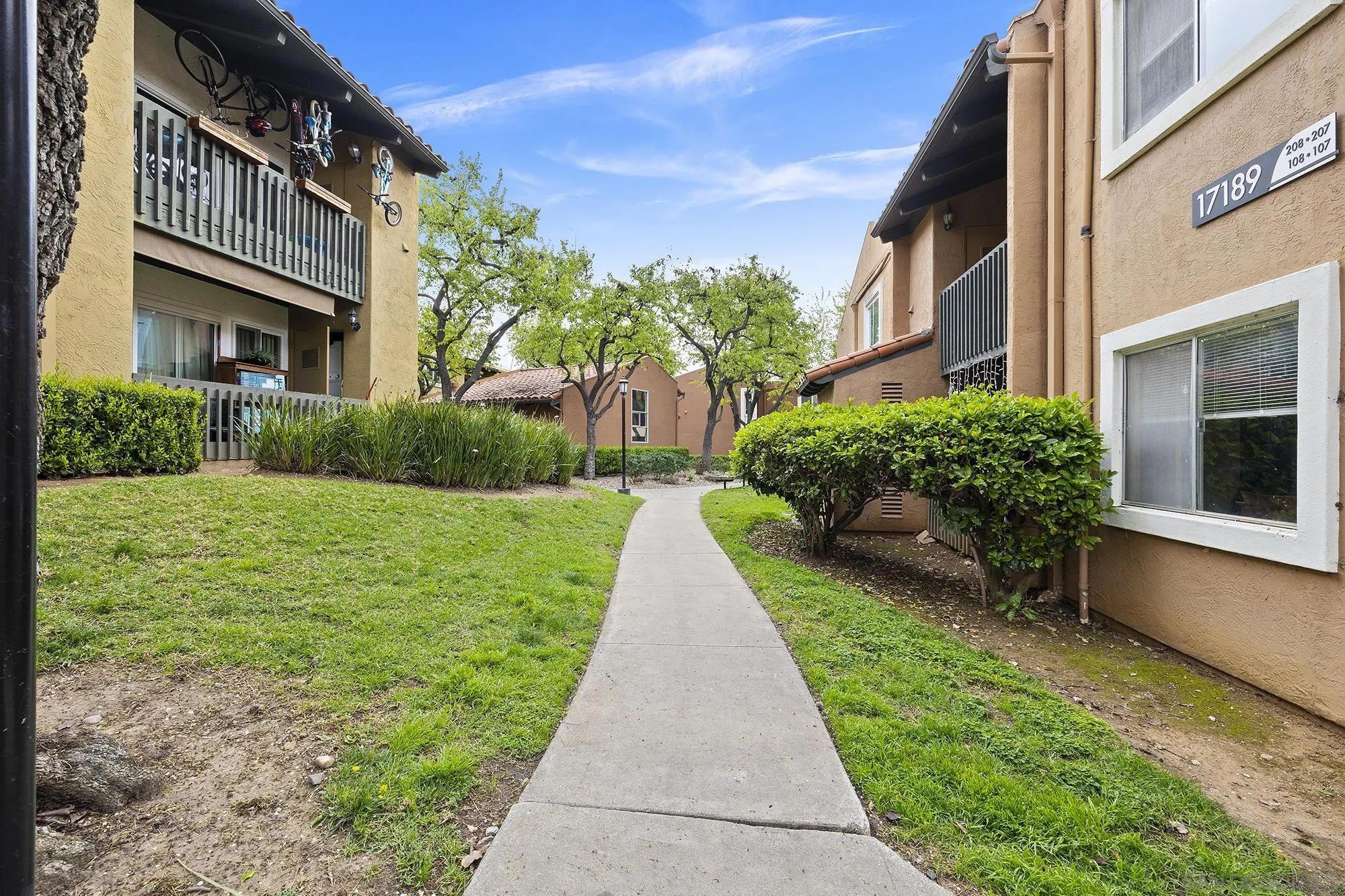 Photo #5: 240004972 Listing 