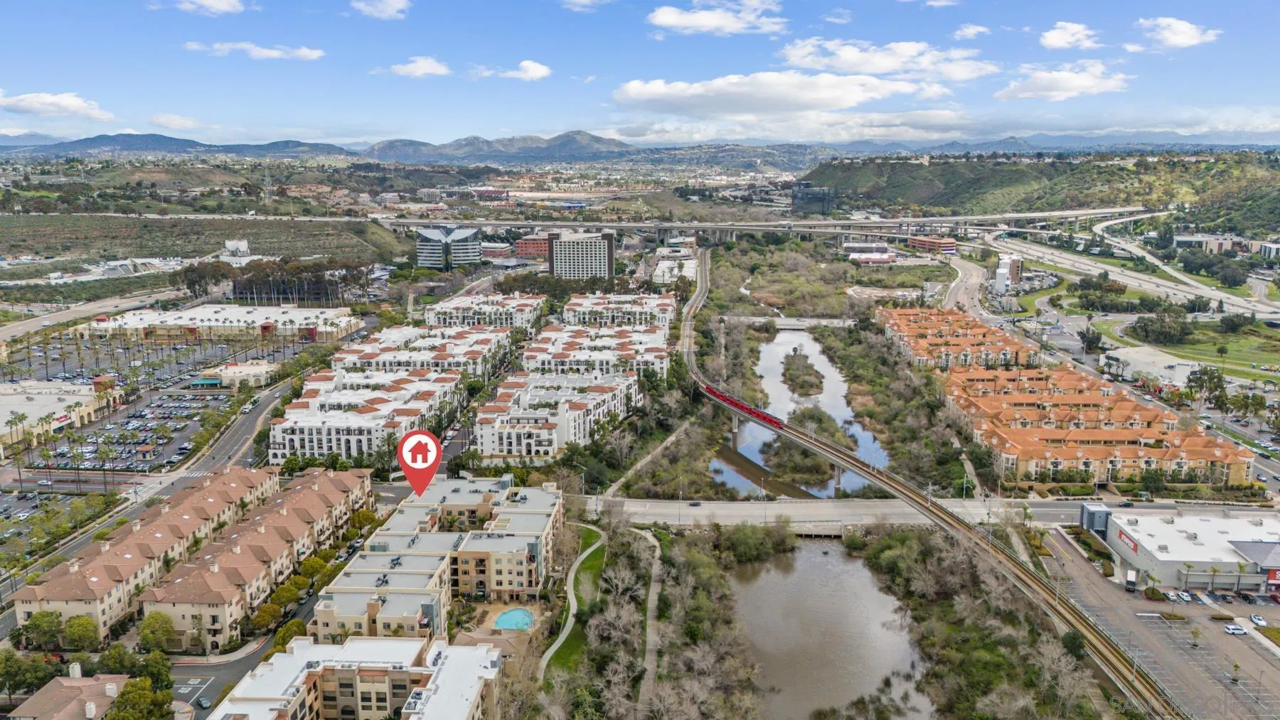 Photo #2: 240005046 Listing 