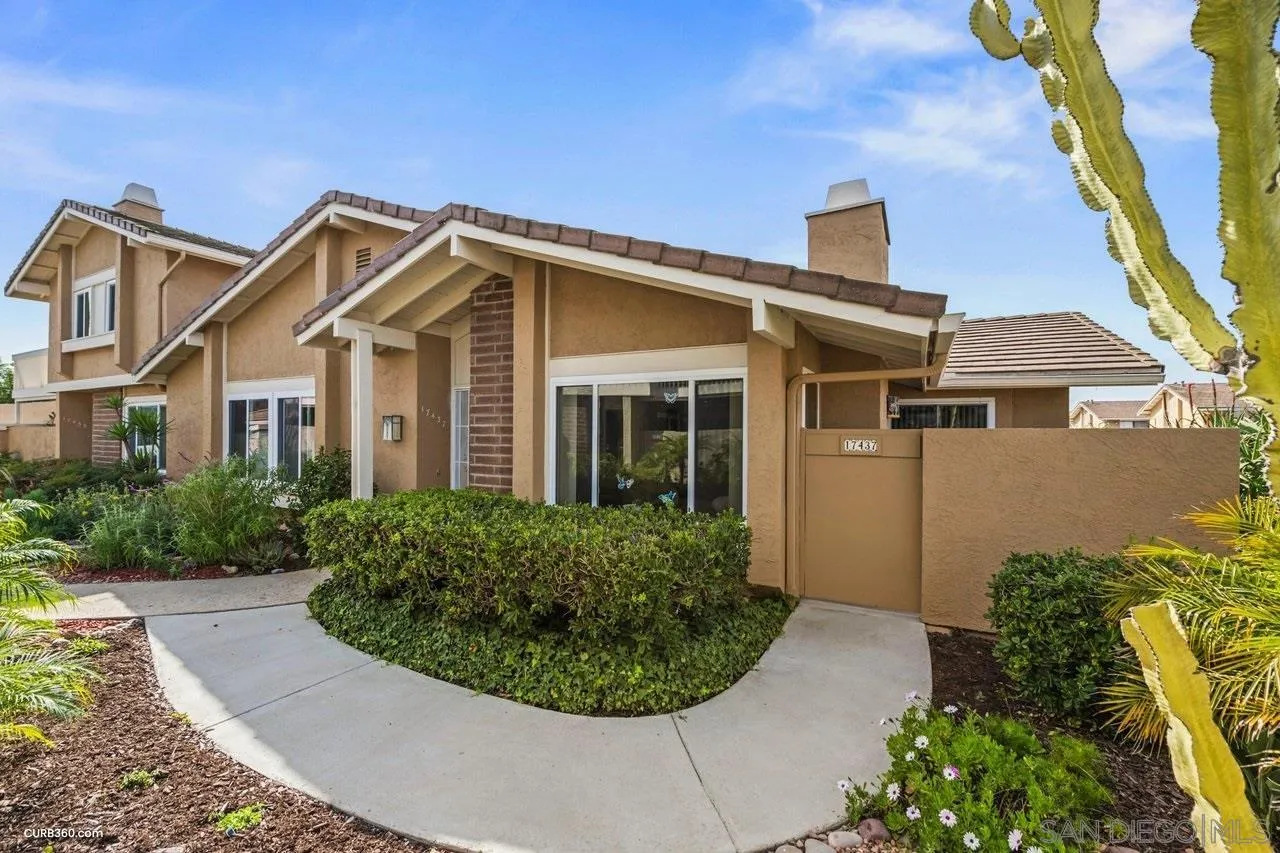 Photo #3: 240005159 Listing 