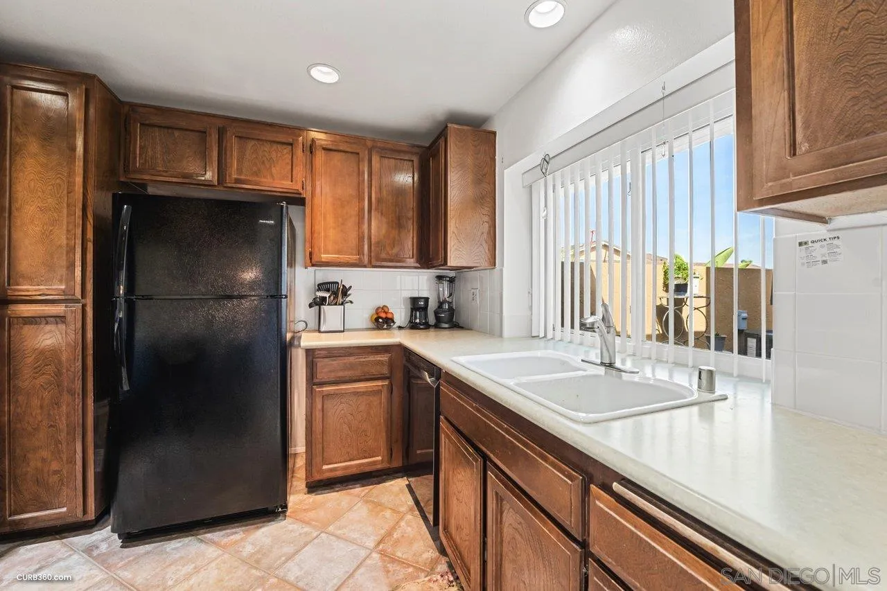 https://cdn.realtyfeed.com/cdn/127/240005159/e1ed4921926f413af2971f0acd97a21c.webp