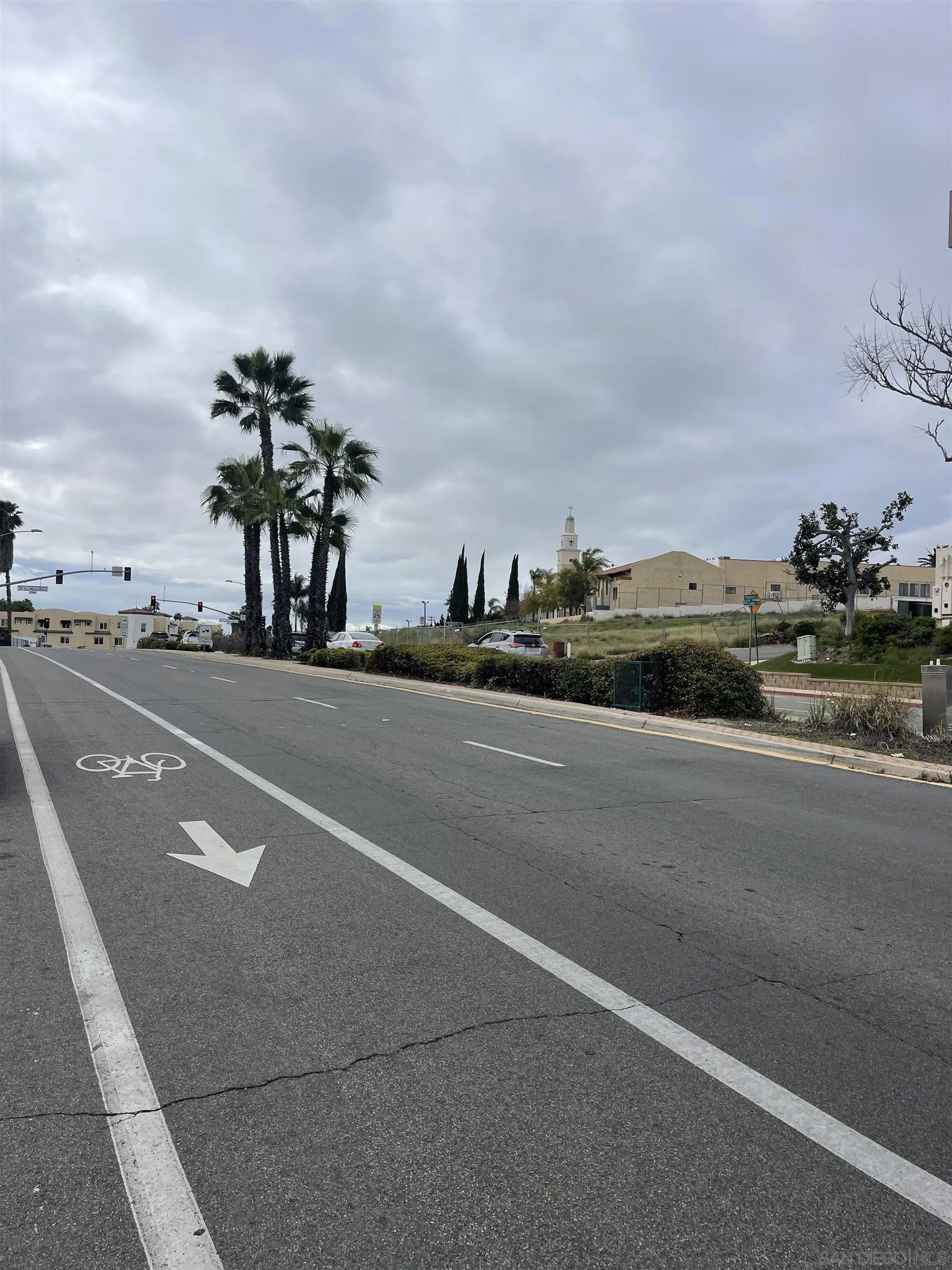 7841 El Cajon Blvd, La Mesa, CA, 91942