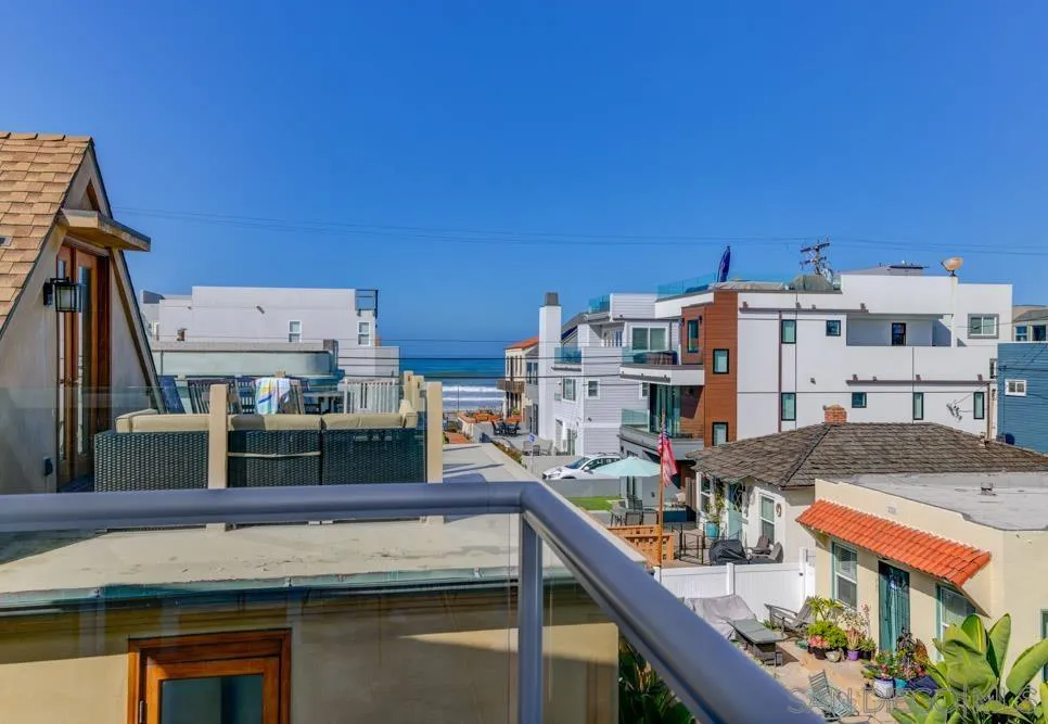 https://cdn.realtyfeed.com/cdn/127/240005384/002fcd484f1ae43d1ee4ed3e28536063.webp