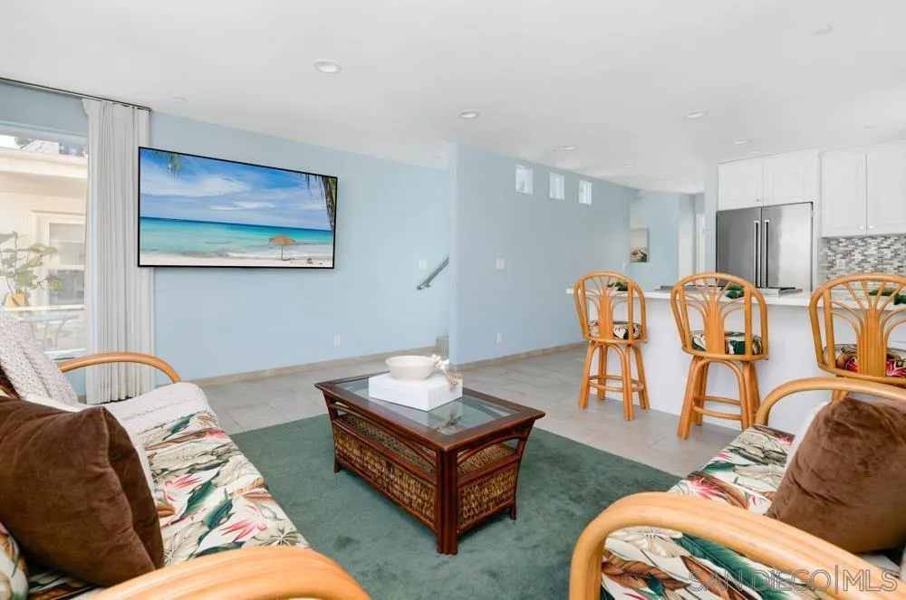 https://cdn.realtyfeed.com/cdn/127/240005384/17fbd09538e9e7037503c2c276105bf2.webp