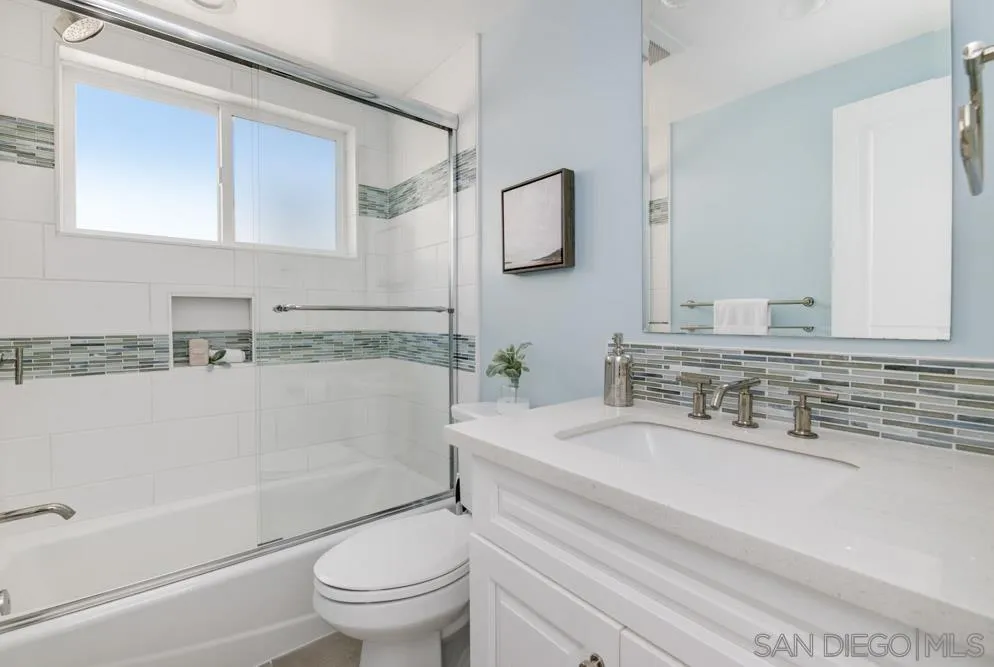 https://cdn.realtyfeed.com/cdn/127/240005384/55973de95b25d8a76dd3ee6c4b3d6690.webp