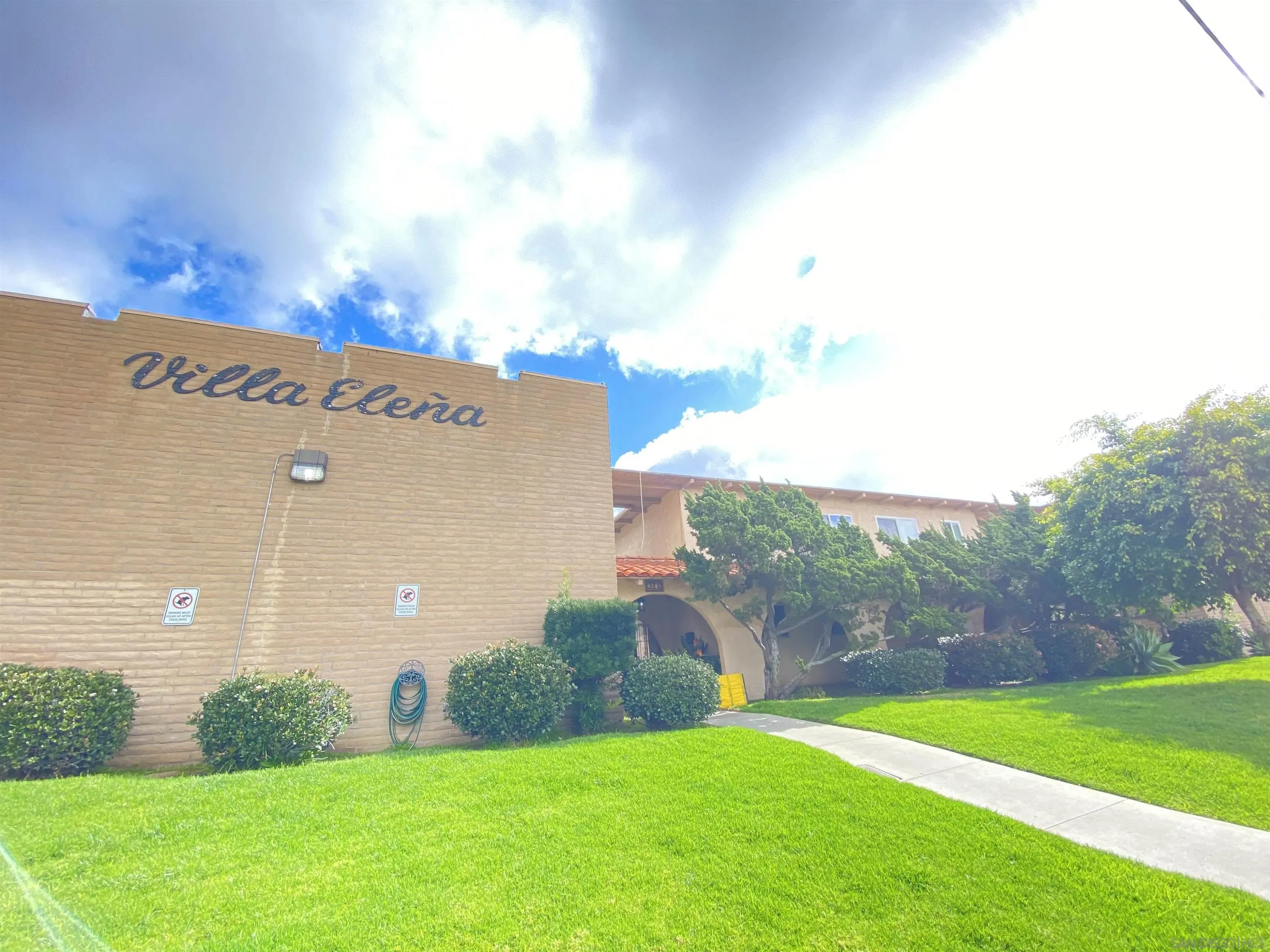 More Details about MLS # 240005533 : 4281 LOWELL ST UNIT 15