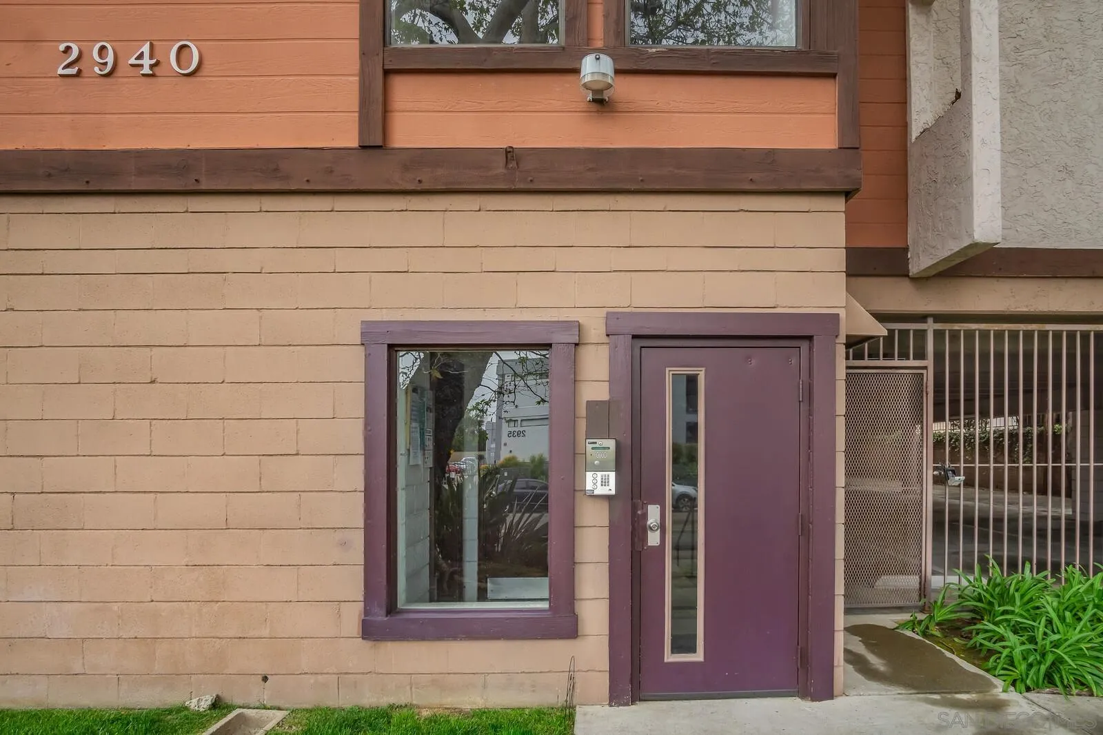 Photo #3: 240005846 Listing 