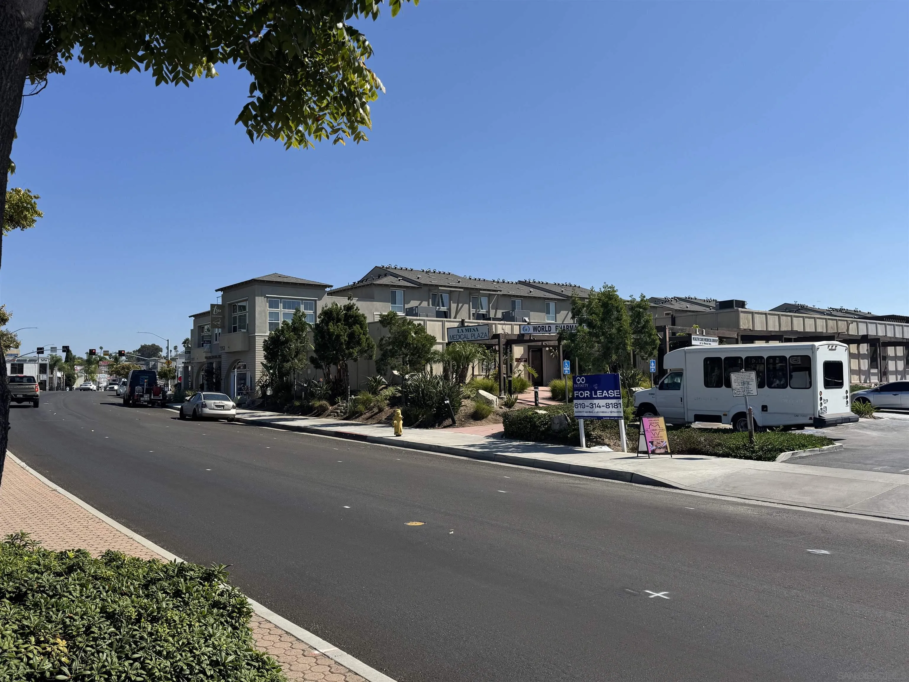 7366 El Cajon Blvd, La Mesa, CA, 91942