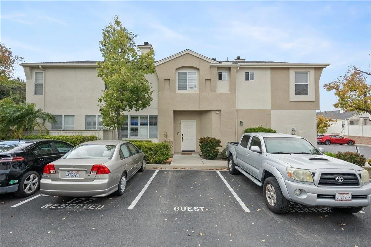 Photo #2: 240005955 Listing 