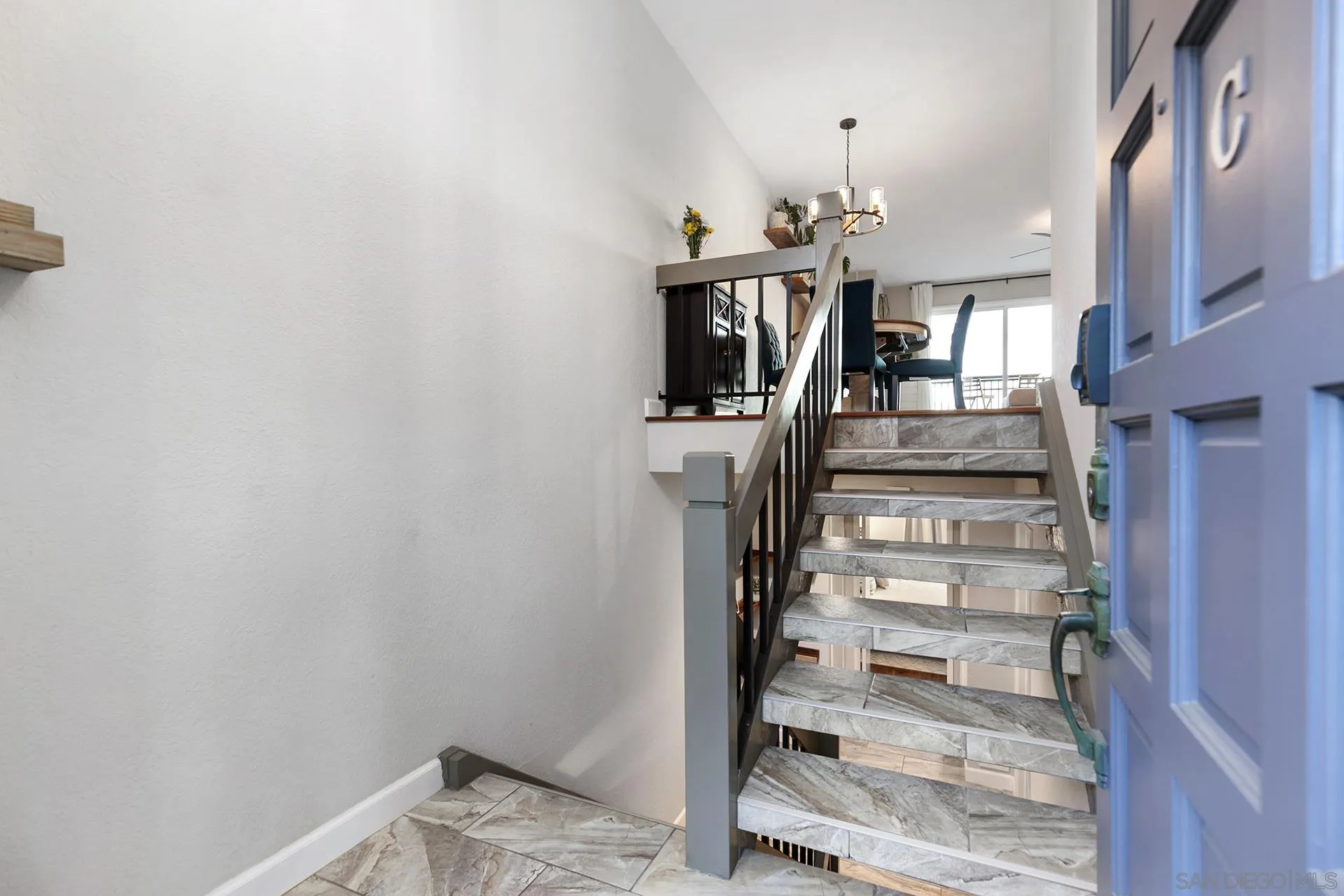 Photo #5: 240005961 Listing 