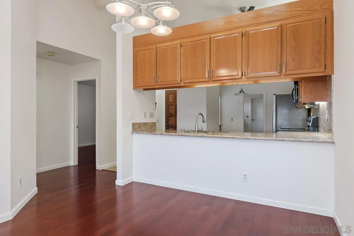https://cdn.realtyfeed.com/cdn/127/240006223/3687ca678a57c9a15c73befb0ace6ed0.webp