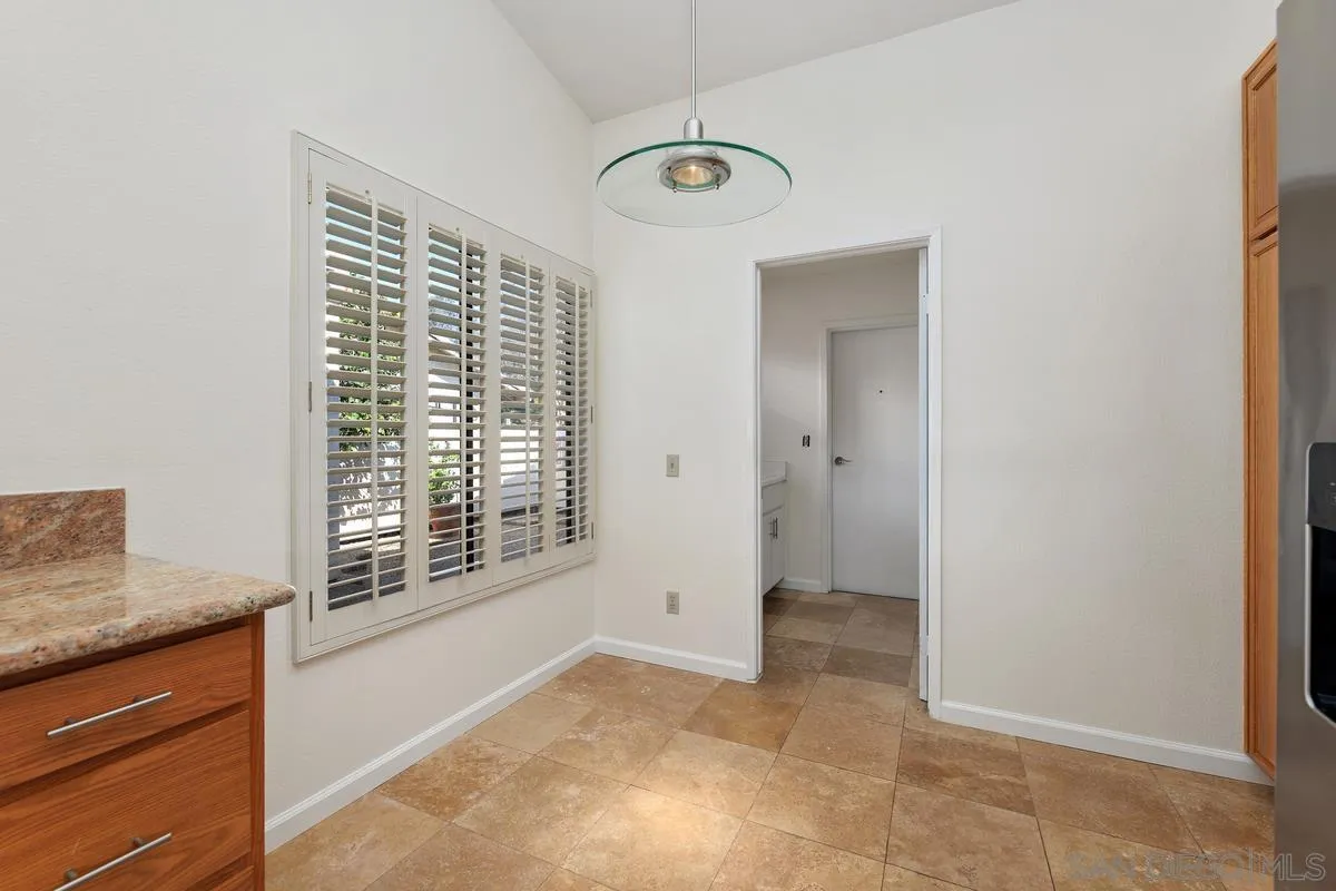 https://cdn.realtyfeed.com/cdn/127/240006223/aadf7345ac5d93464a4251fa1cd409a5.webp
