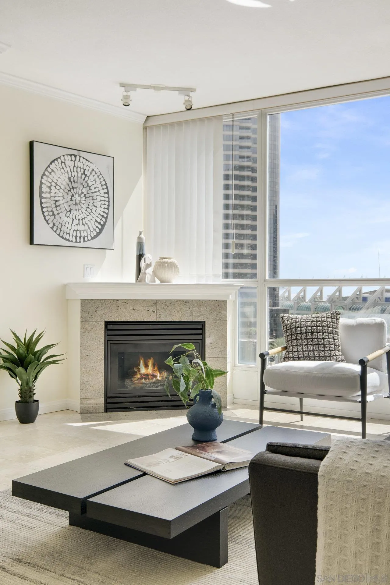 Photo #5: 240006300 Listing 