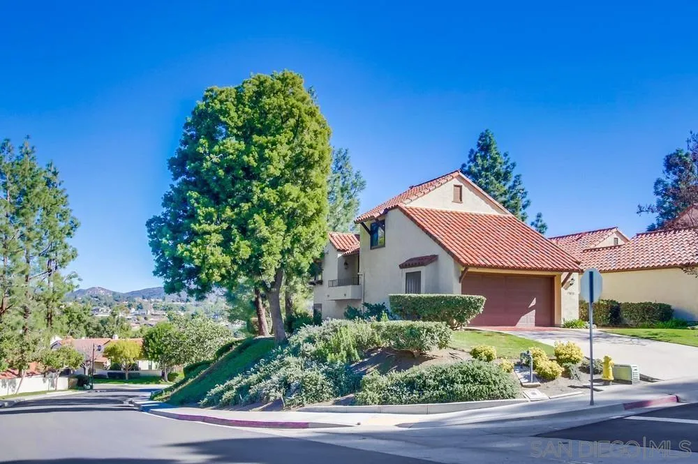 Photo #3: 240006399 Listing 