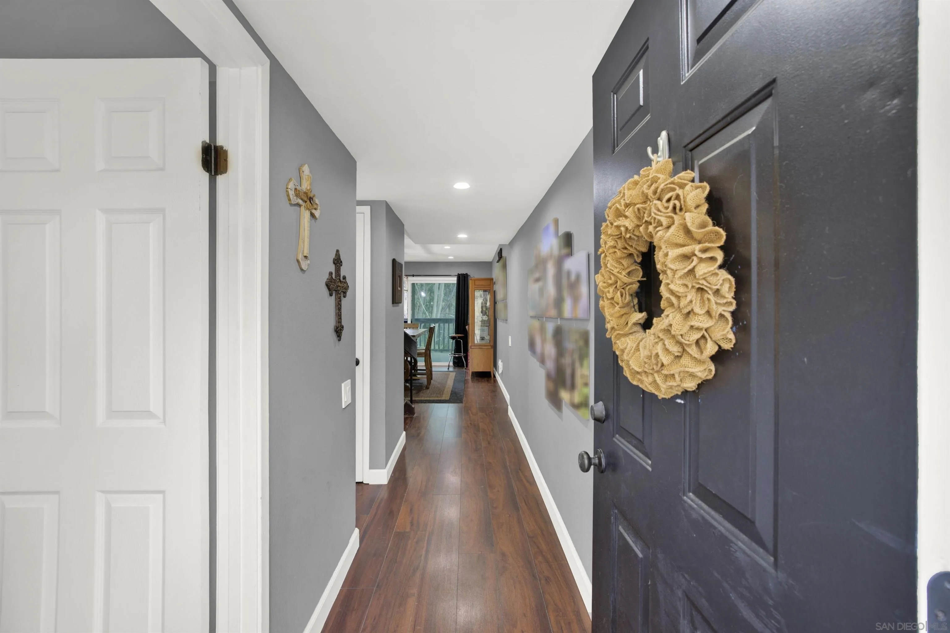 Photo #2: 240006522 Listing 