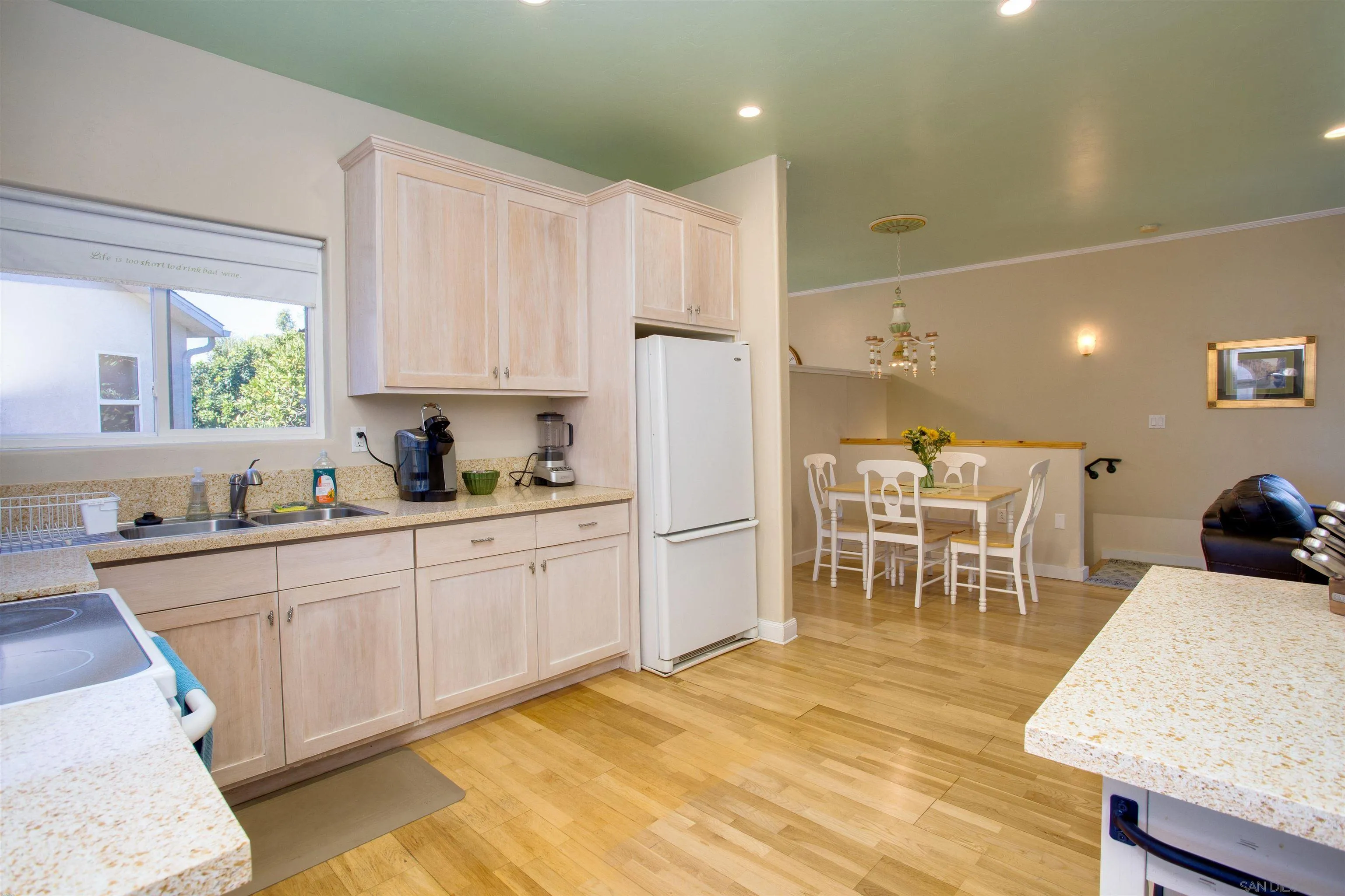 https://cdn.realtyfeed.com/cdn/127/240006705/182a8e0953696b282f533f2399e88eb5.webp