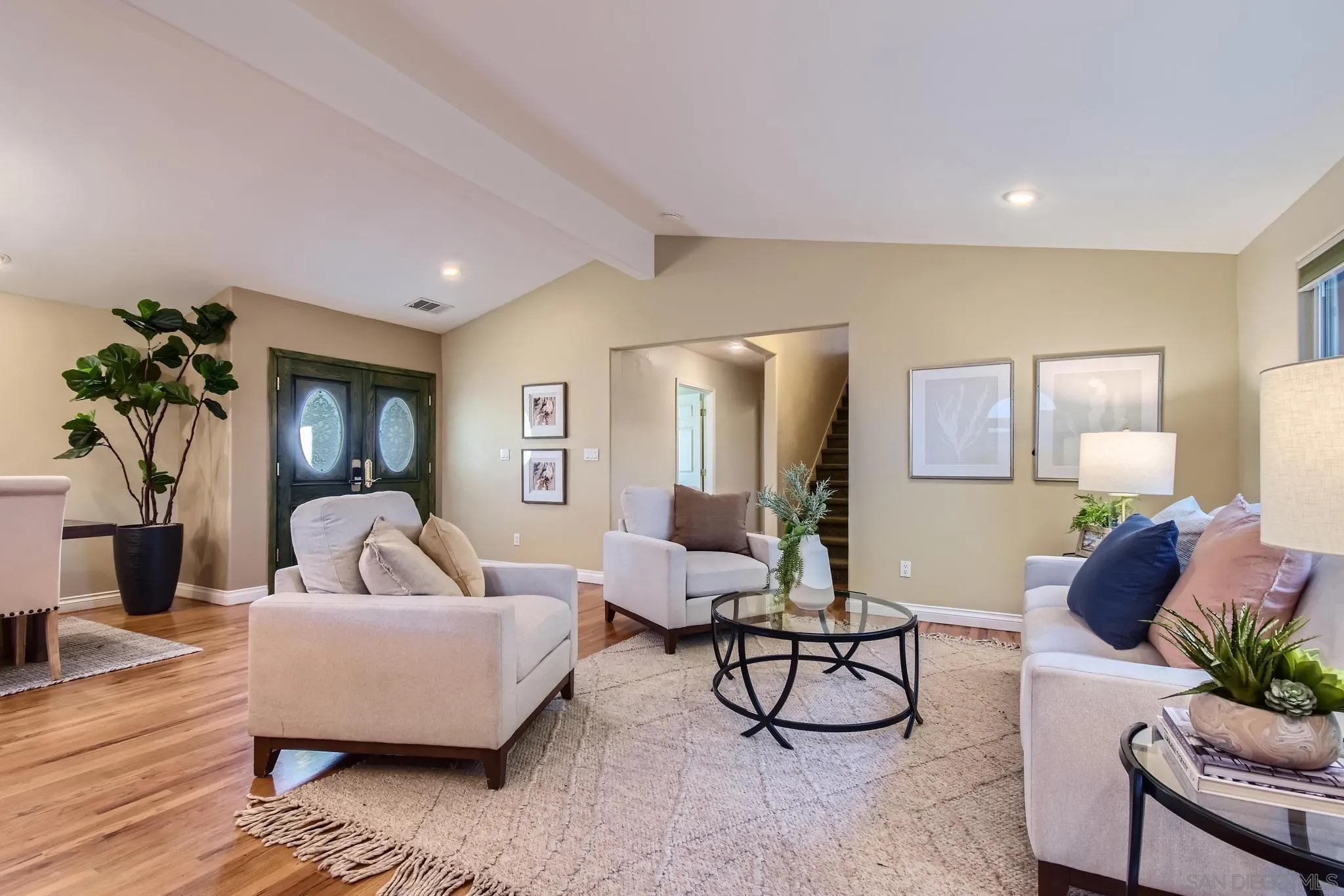 https://cdn.realtyfeed.com/cdn/127/240006705/f57203c21efa9652f0fb50967cc7a0b8.webp