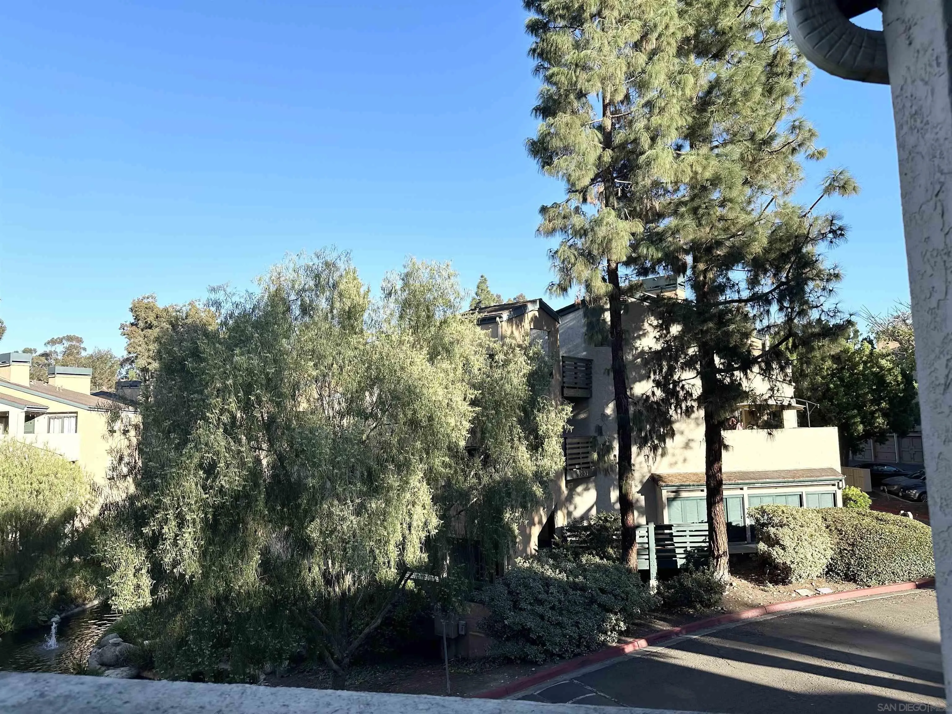 Photo #6: 240006840 Listing 