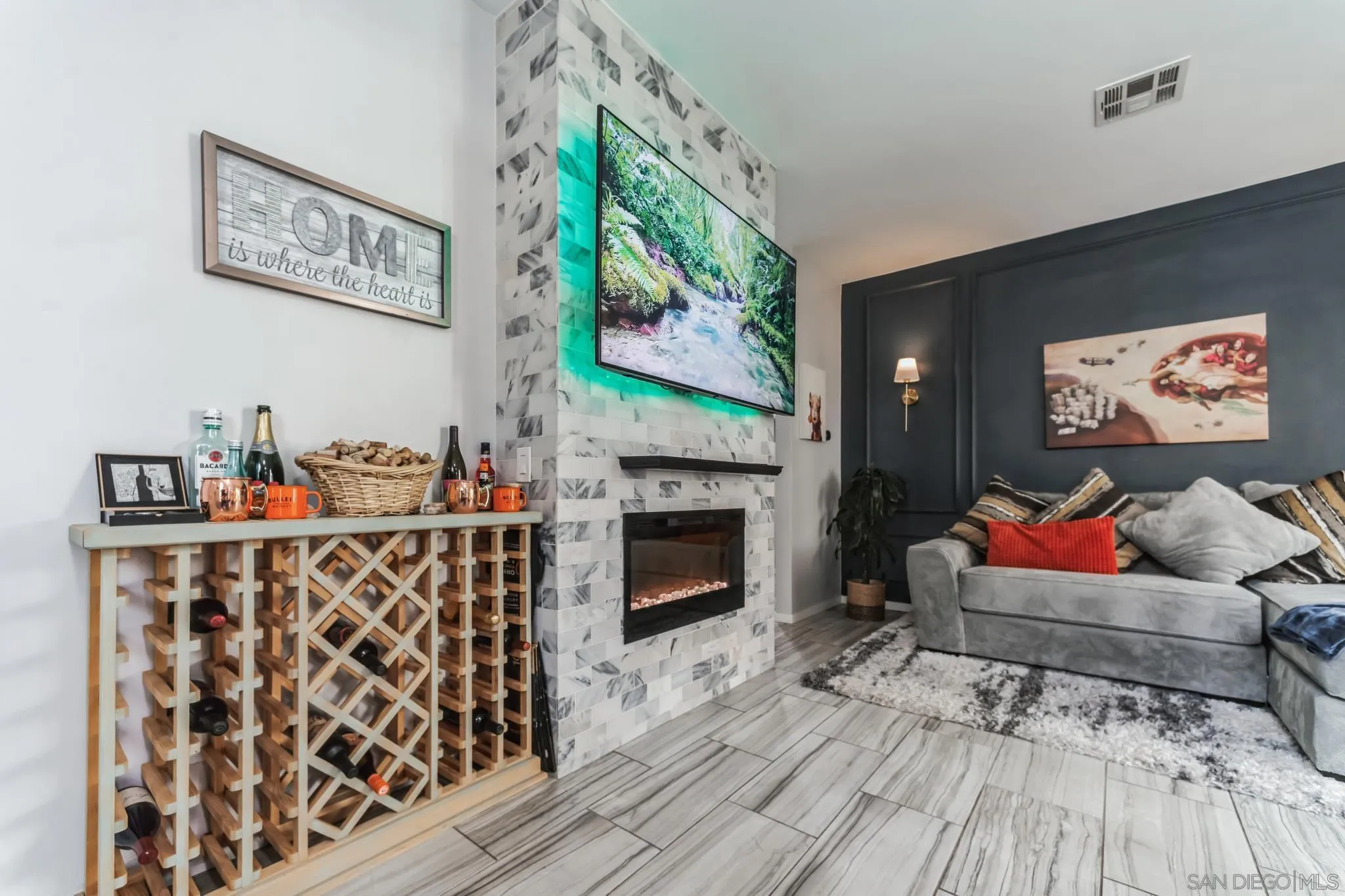Photo #3: 240006964 Listing 
