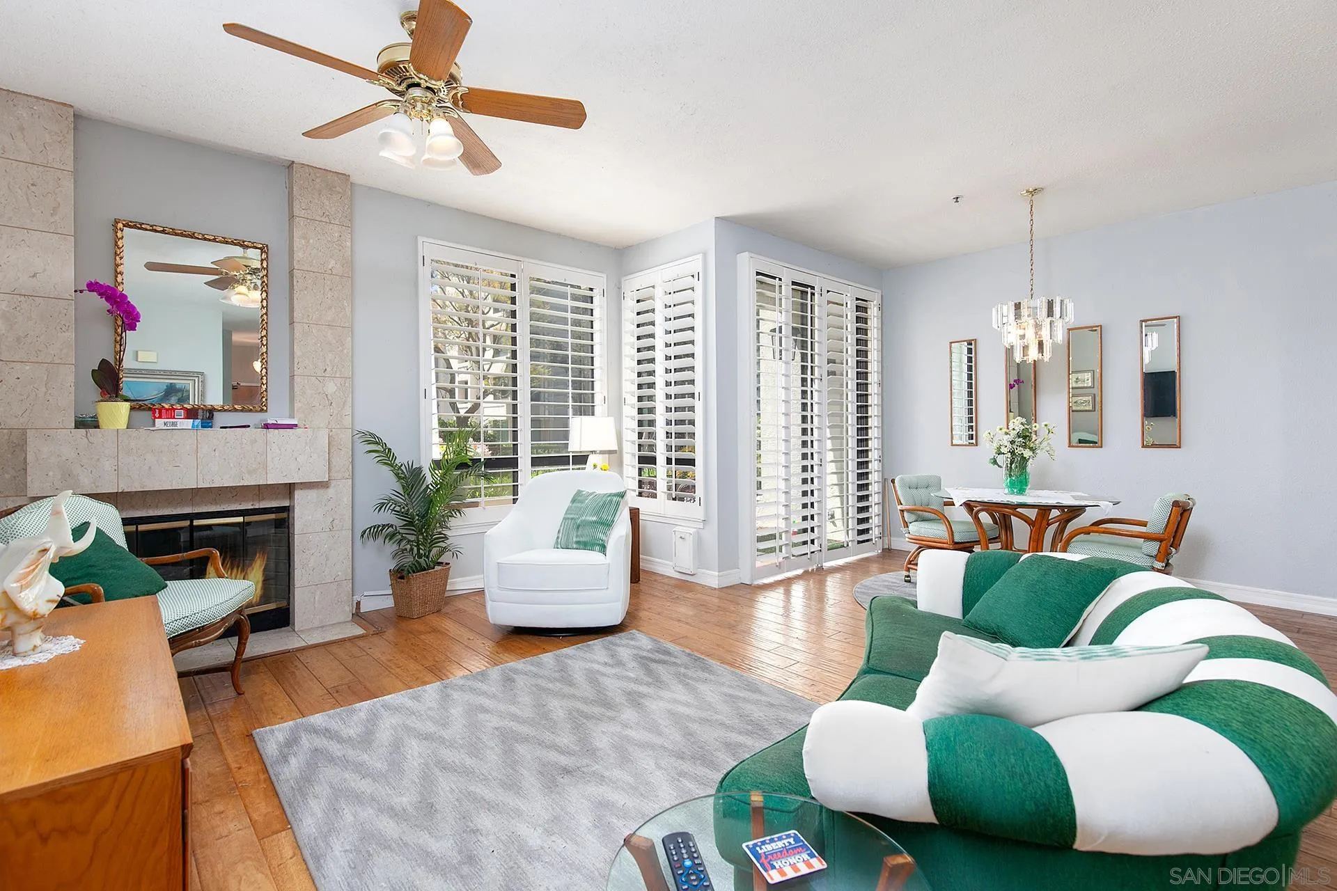 Photo #3: 240007097 Listing 