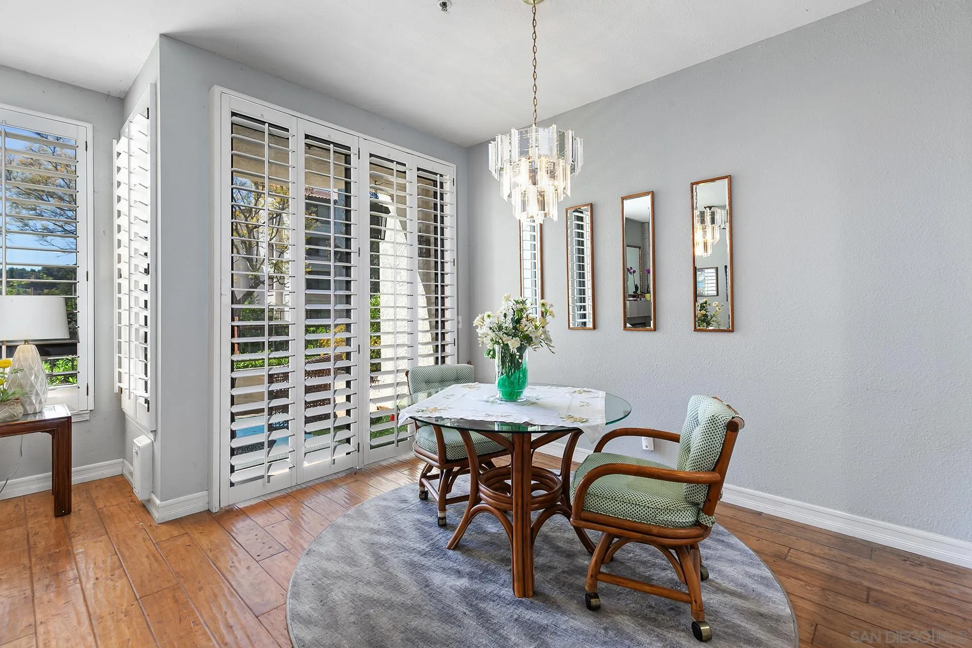 Photo #5: 240007097 Listing 