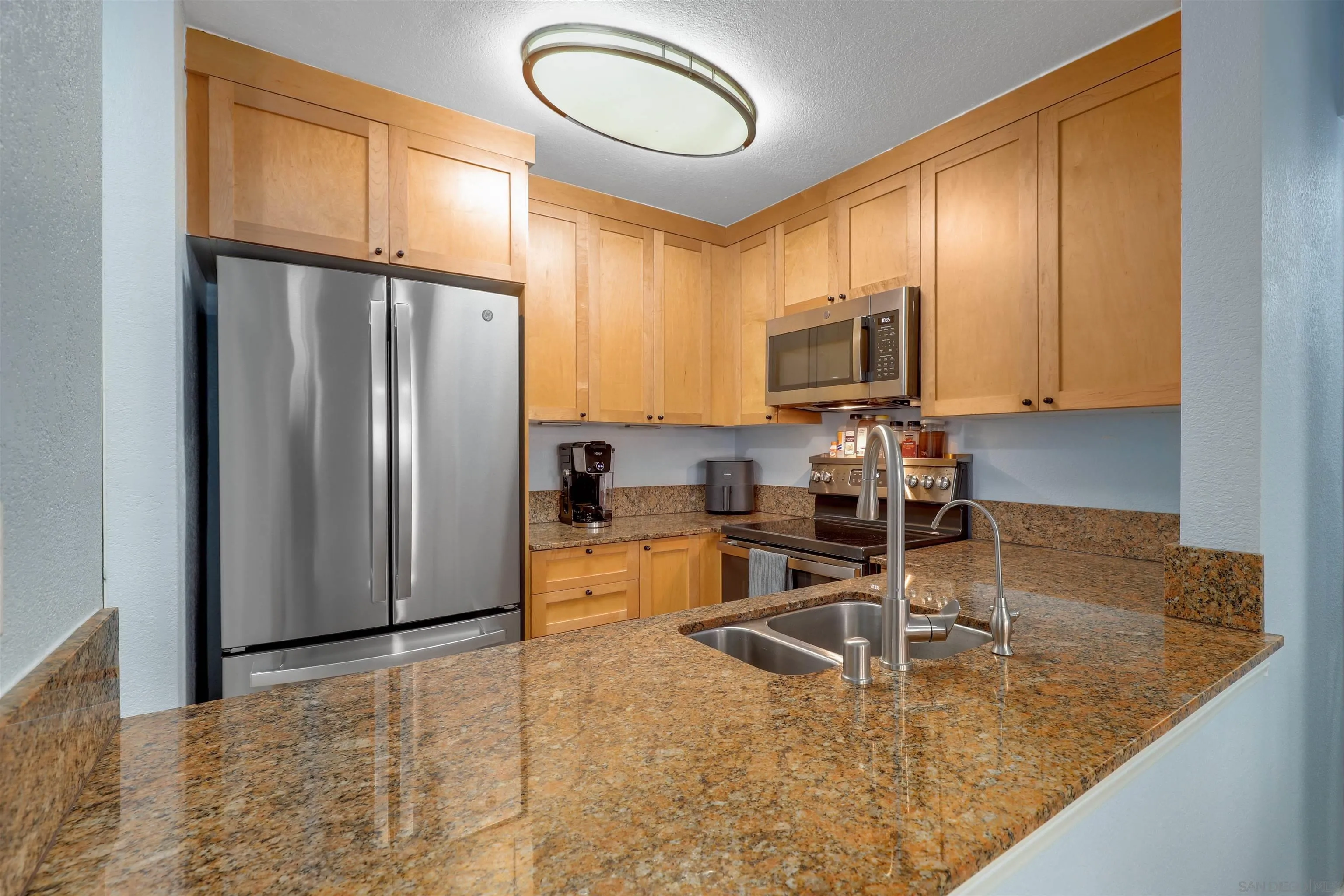 Photo #4: 240007299 Listing 