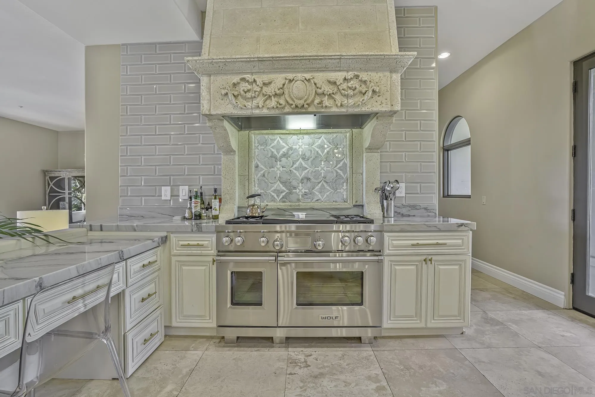 https://cdn.realtyfeed.com/cdn/127/240007496/e25472de0627025ff823626c96c288c0.webp