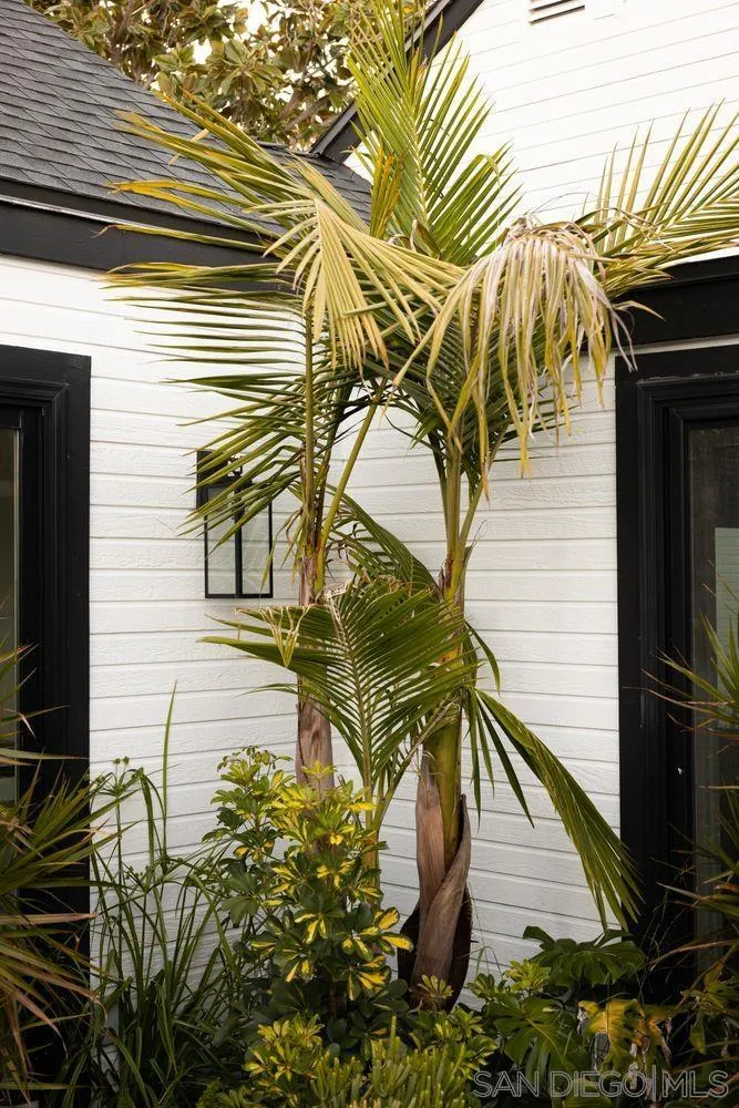 https://cdn.realtyfeed.com/cdn/127/240007647/390ec417ad12dd4f82f150bbc3f47216.webp