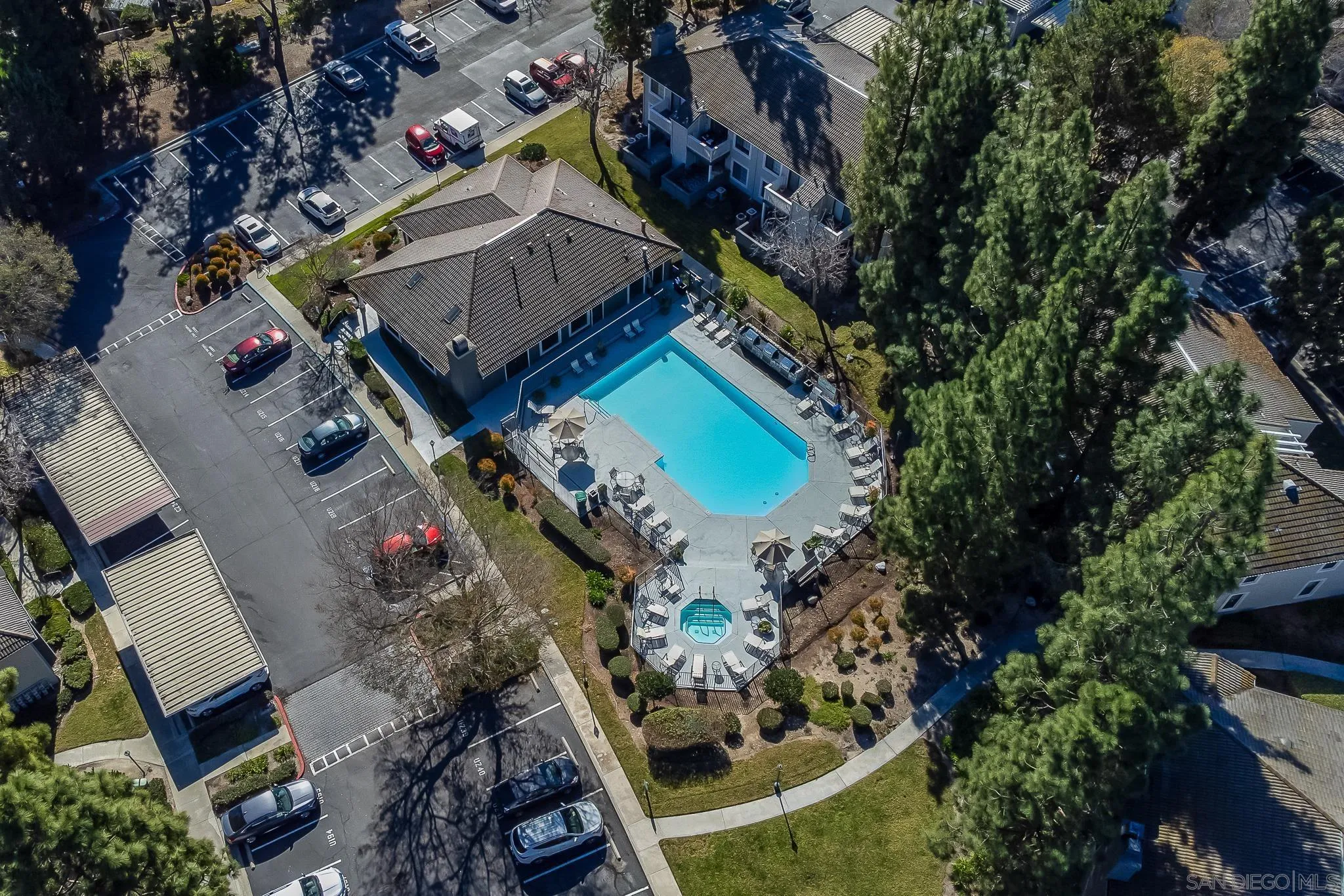 https://cdn.realtyfeed.com/cdn/127/240007663/9b9c69f0aa3b3e065e7730a6f36ef517.webp