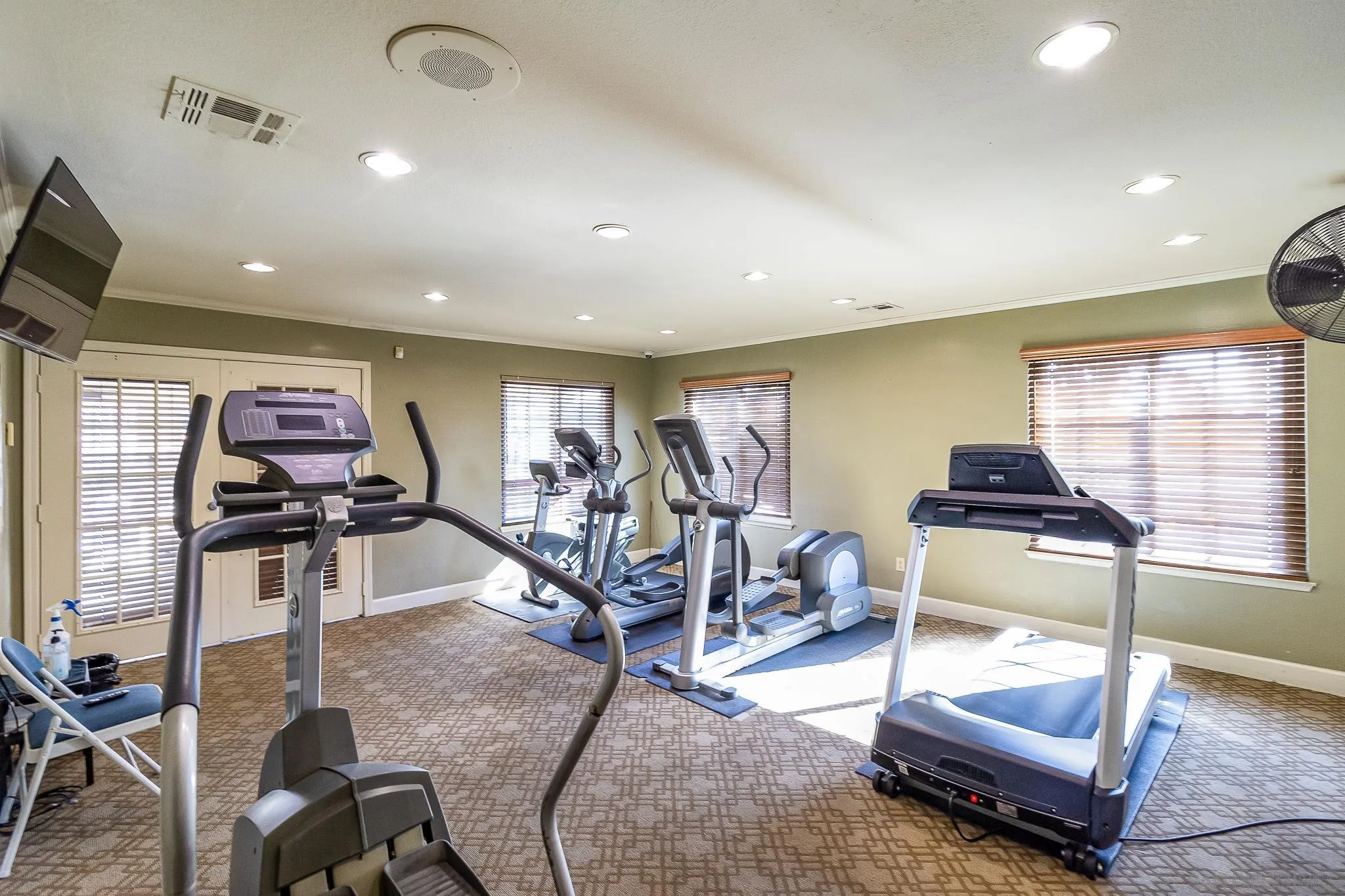 https://cdn.realtyfeed.com/cdn/127/240007663/a018dfeb27a6f765b7c961f42c30d5fb.webp