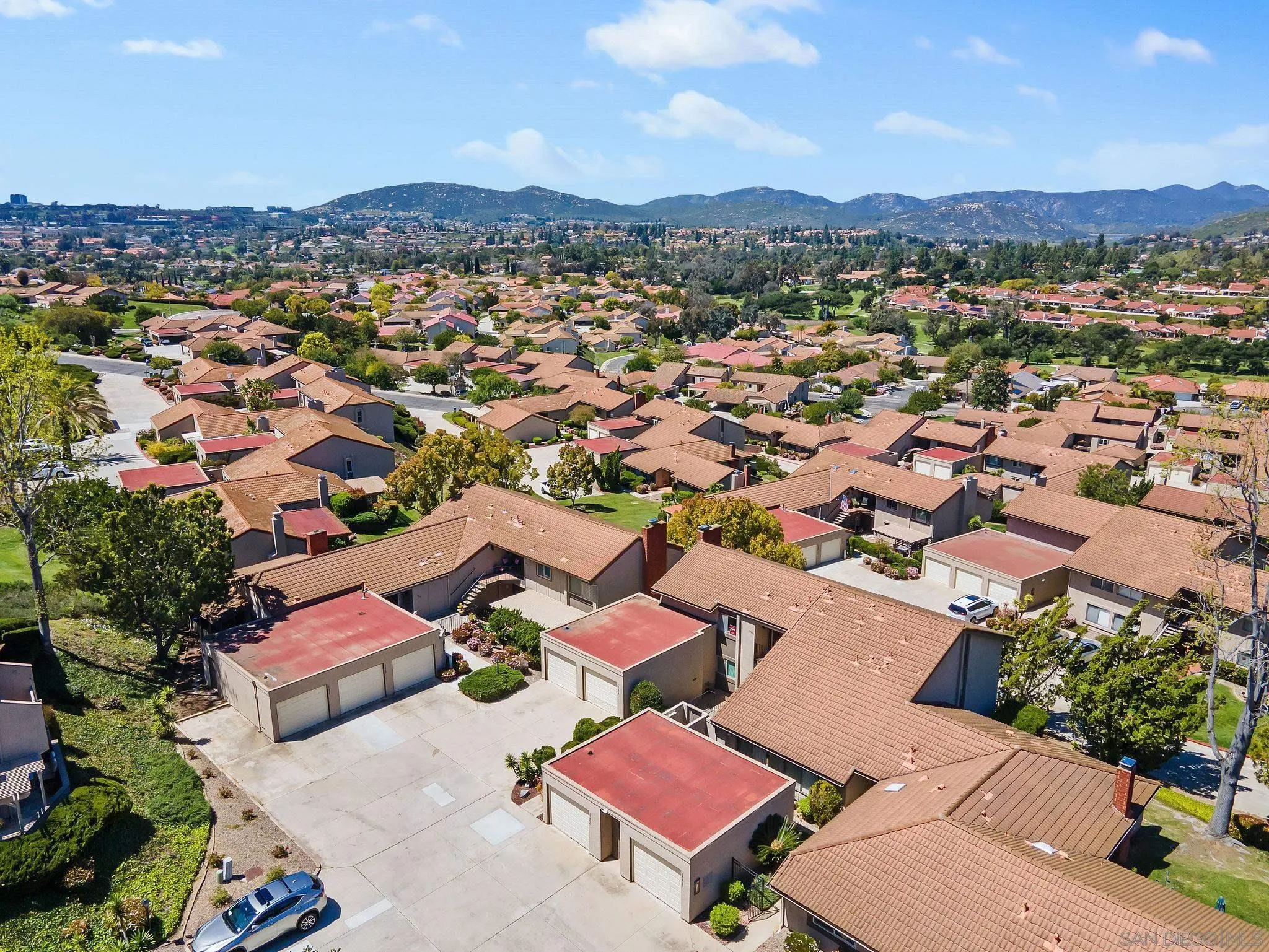 Photo #6: 240007721 Listing 
