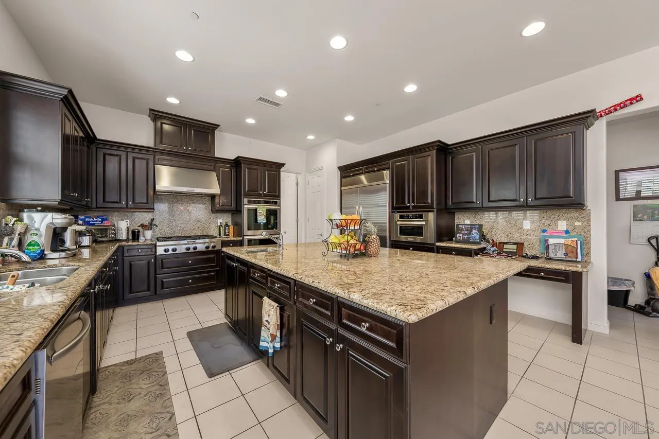 https://cdn.realtyfeed.com/cdn/127/240007868/865ee5194d55044d102feafa9d041a13.webp
