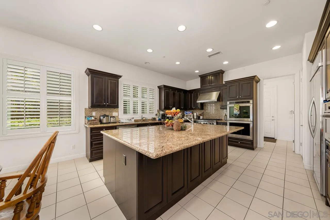 https://cdn.realtyfeed.com/cdn/127/240007868/bdb4c4f12ad584ac48aa742eb7cf6391.webp