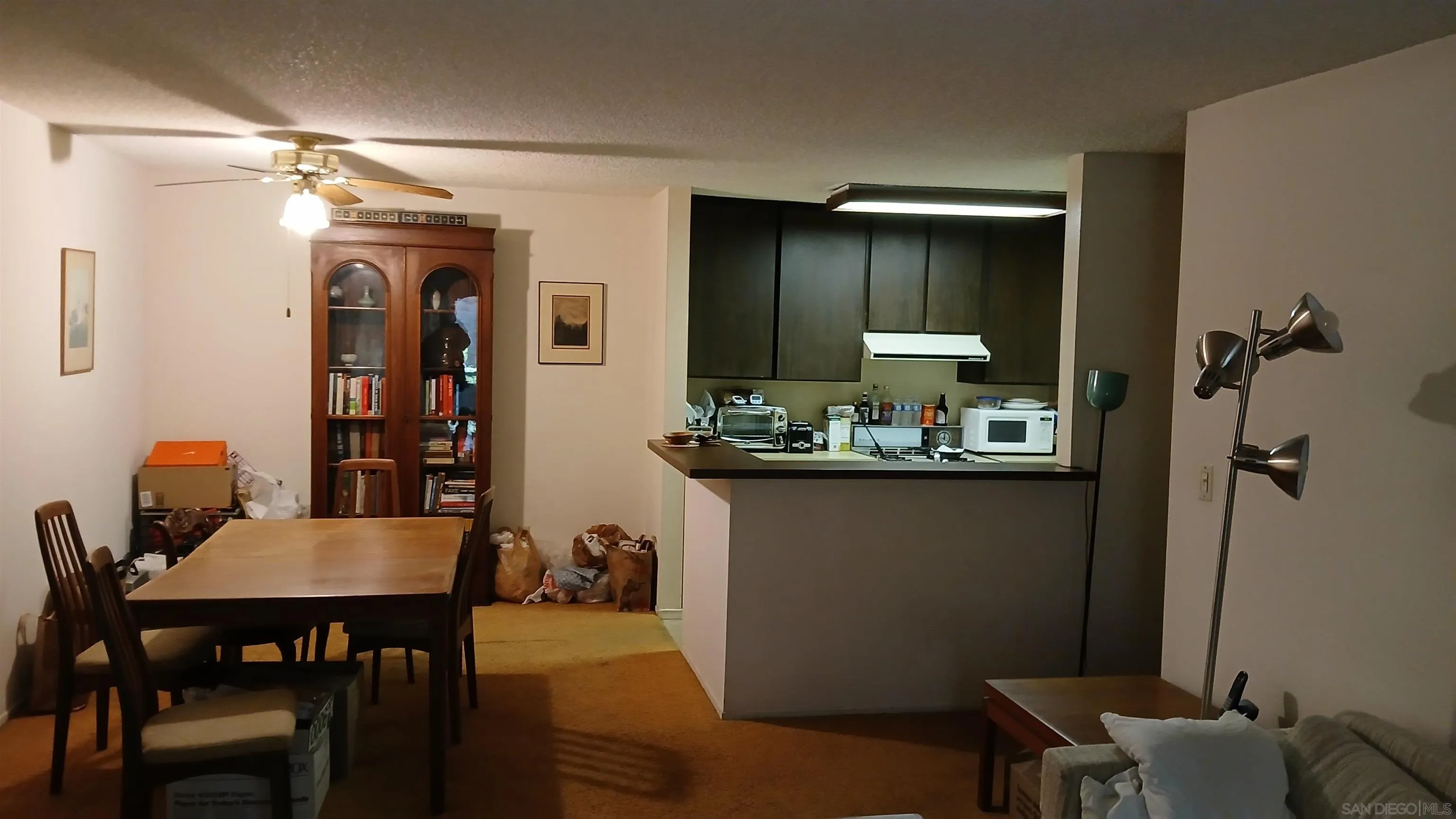 Photo #4: 240007877 Listing 