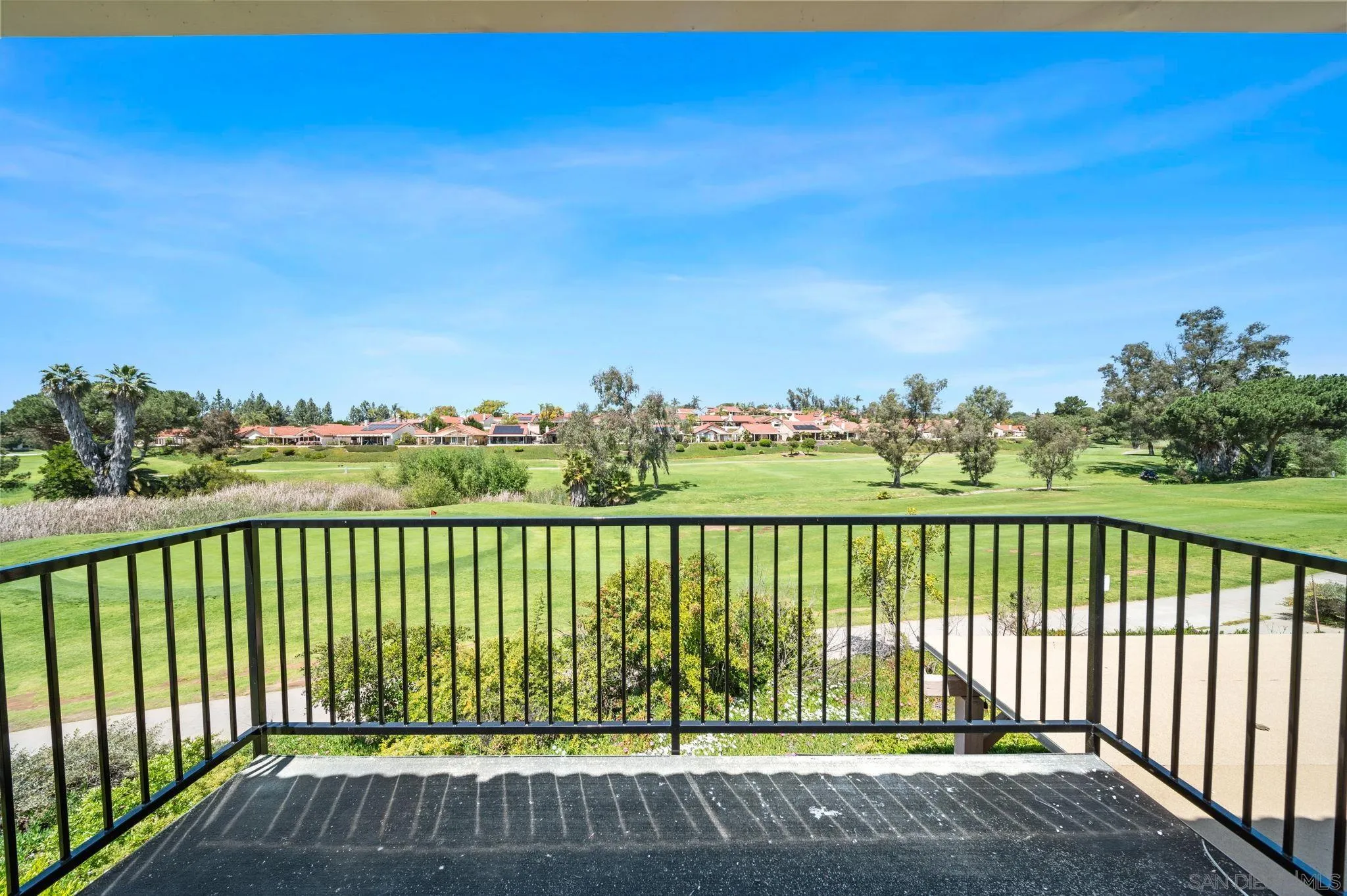 Photo #6: 240007989 Listing 