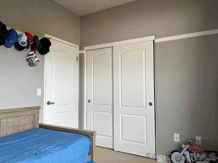https://cdn.realtyfeed.com/cdn/127/240008018/19004bf33154d86e2c0de5cd64eacf98.webp