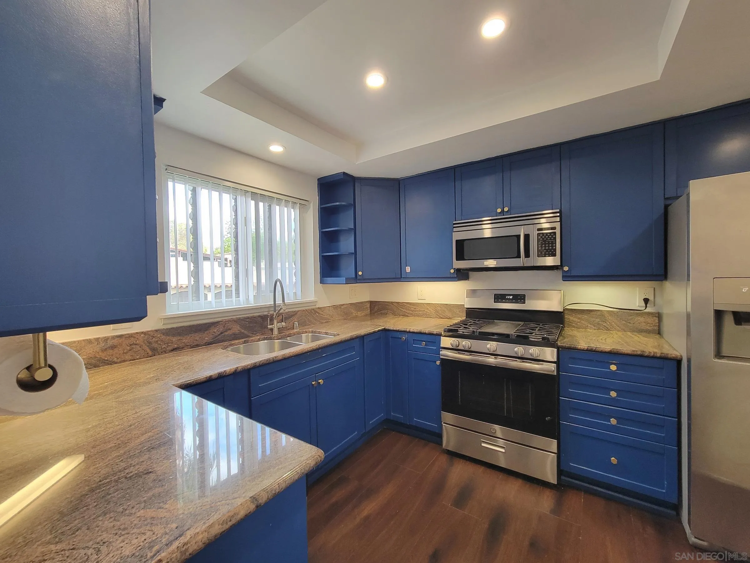 Photo #4: 240008249 Listing 