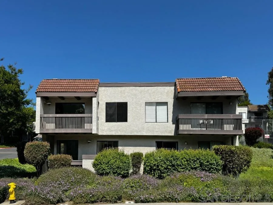 More Details about MLS # 240008299 : 6647 RESERVOIR LANE