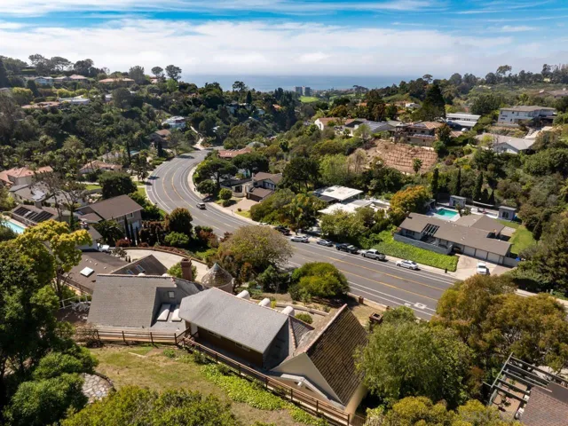1935  Nautilus St  , La Jolla, CA 92037