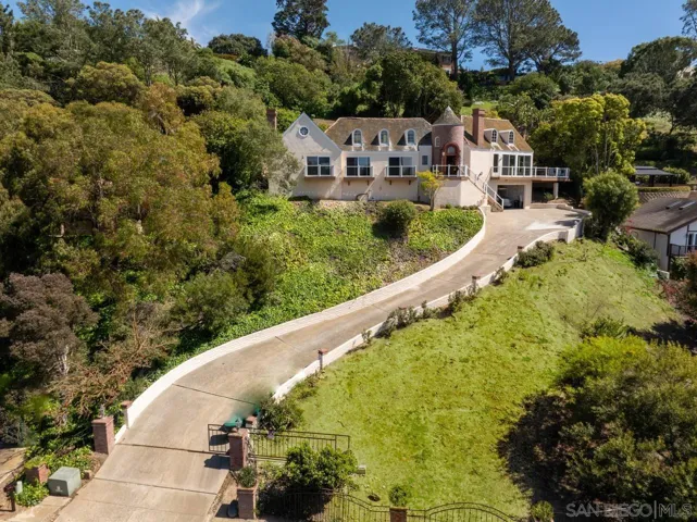 1935  Nautilus St  , La Jolla, CA 92037
