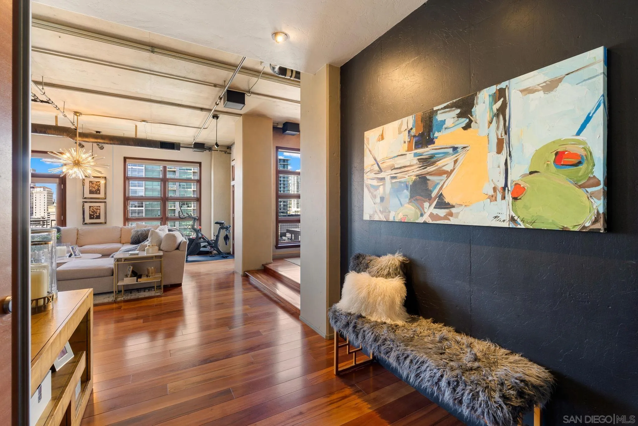 Photo #2: 240008744 Listing 