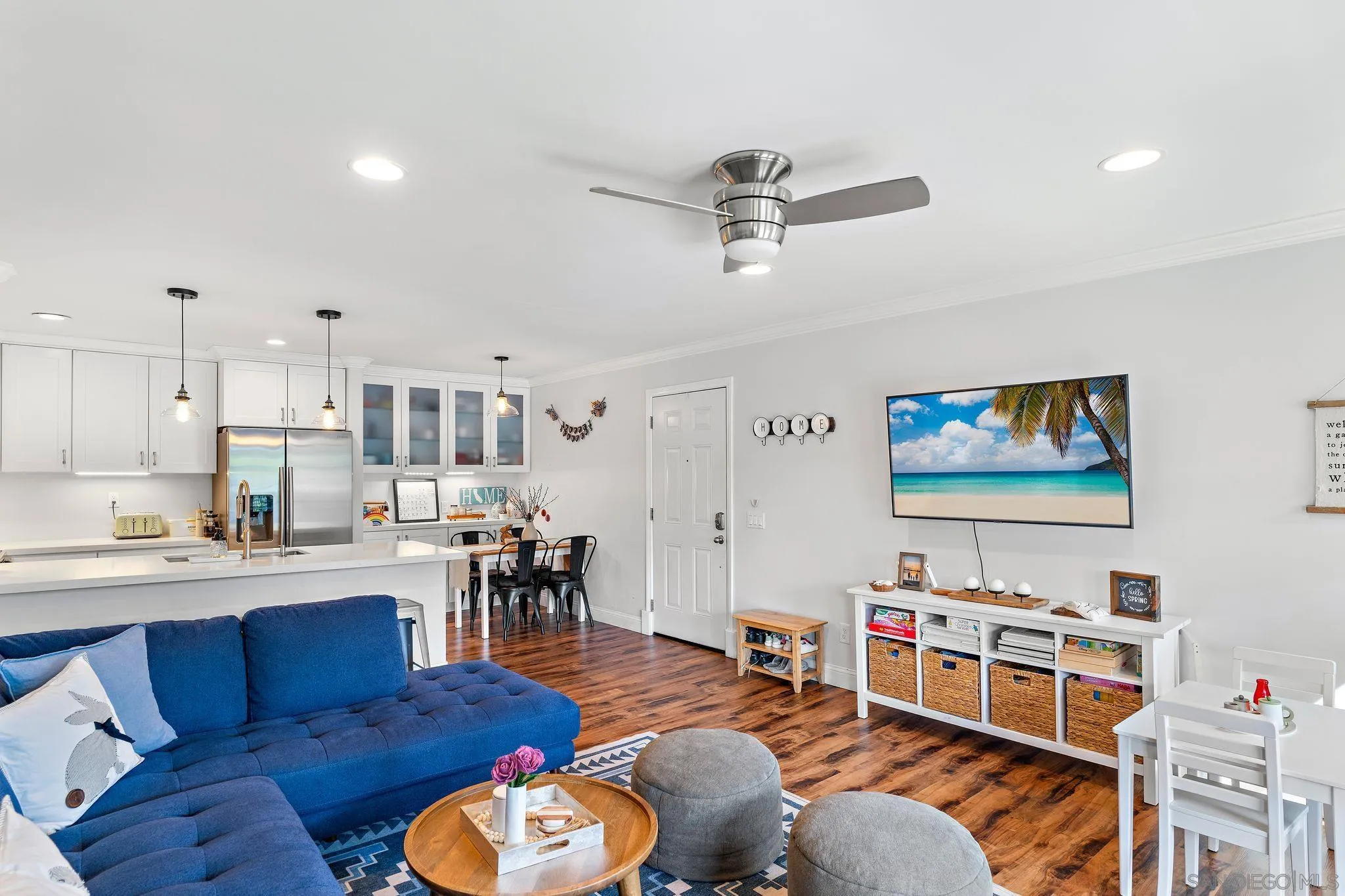 Photo #5: 240008772 Listing 