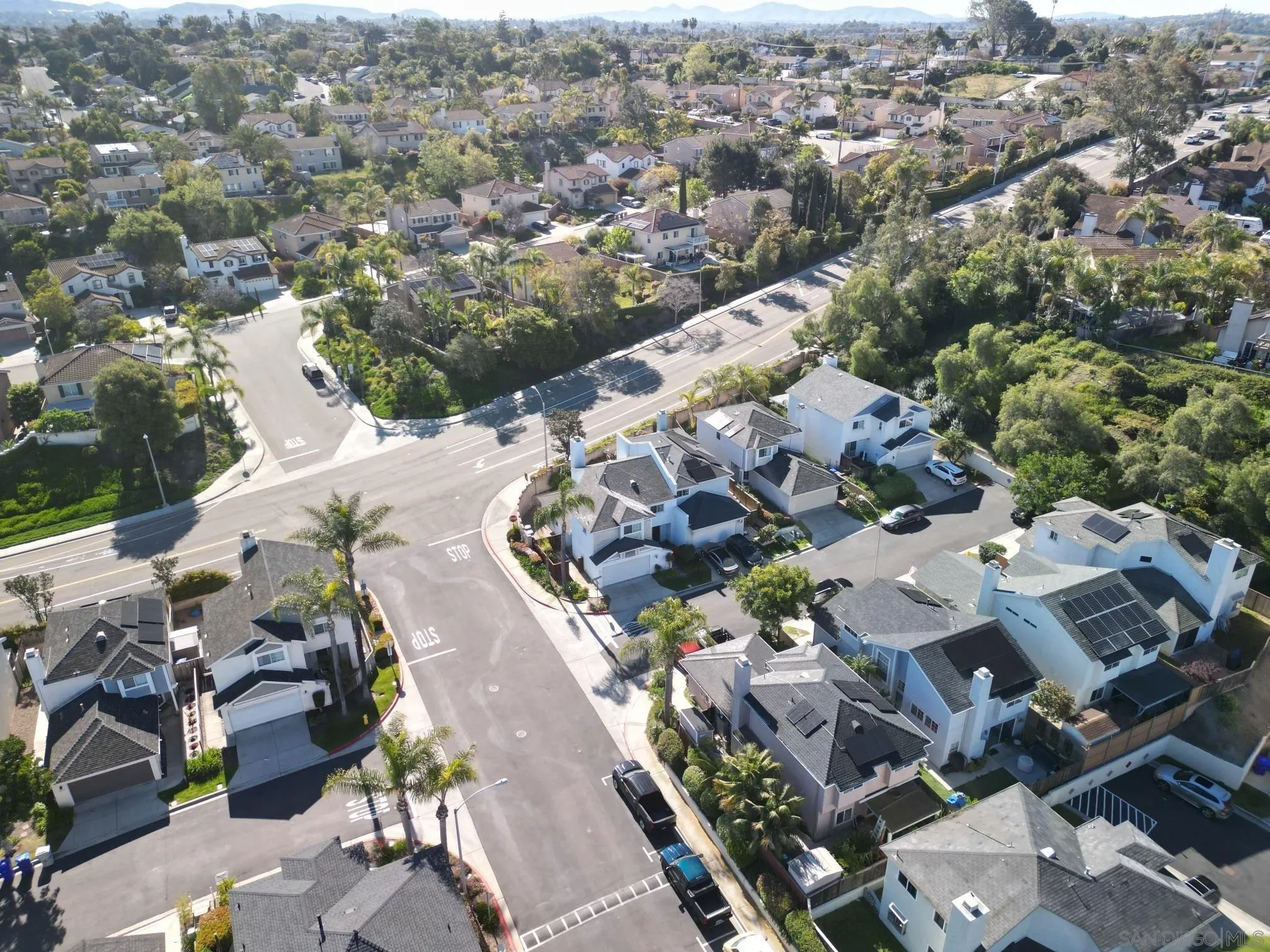 Photo #2: 240008782 Listing 