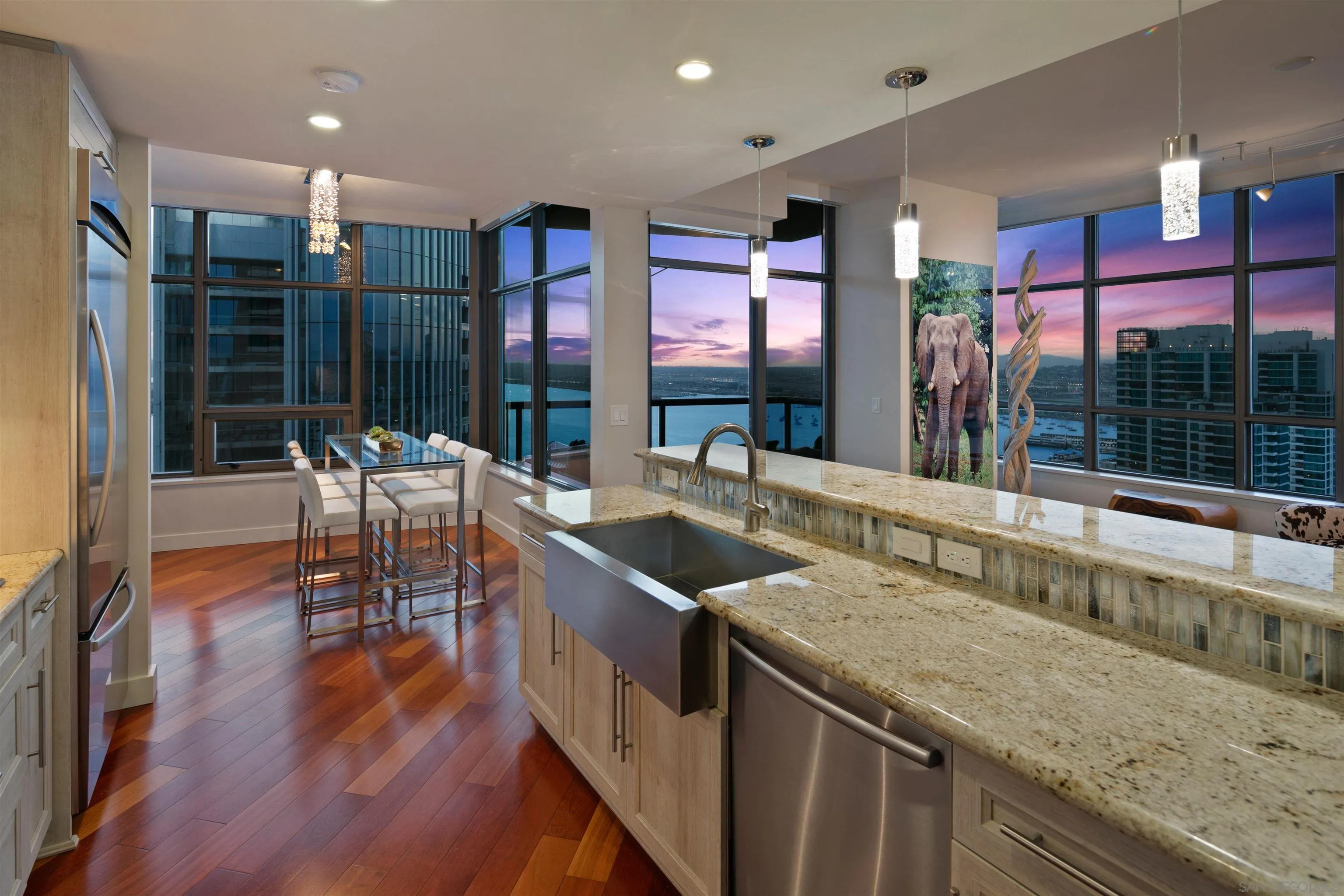 https://cdn.realtyfeed.com/cdn/127/240008893/f7676b2d3692c39e345b365c3f828920.webp
